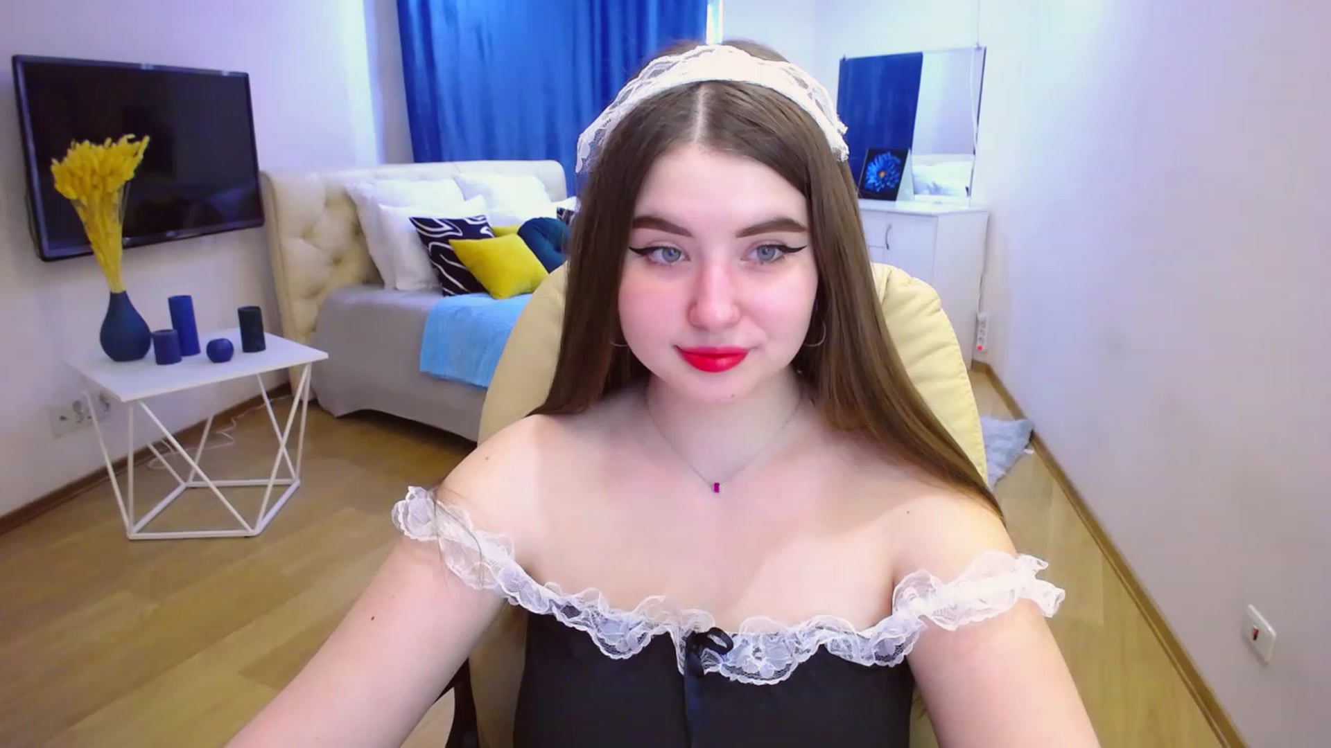 Gallery image thumbnail from AdmireMyEyes's myfreecams stream on, 04/06/2023, 09:03 image 2 of 20