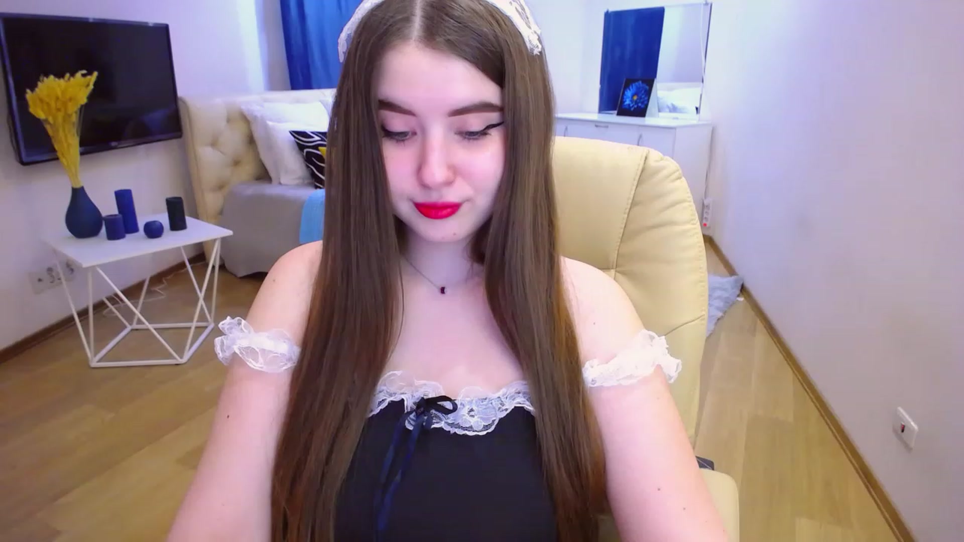 Gallery image thumbnail from AdmireMyEyes's myfreecams stream on, 04/06/2023, 09:52 image 16 of 20