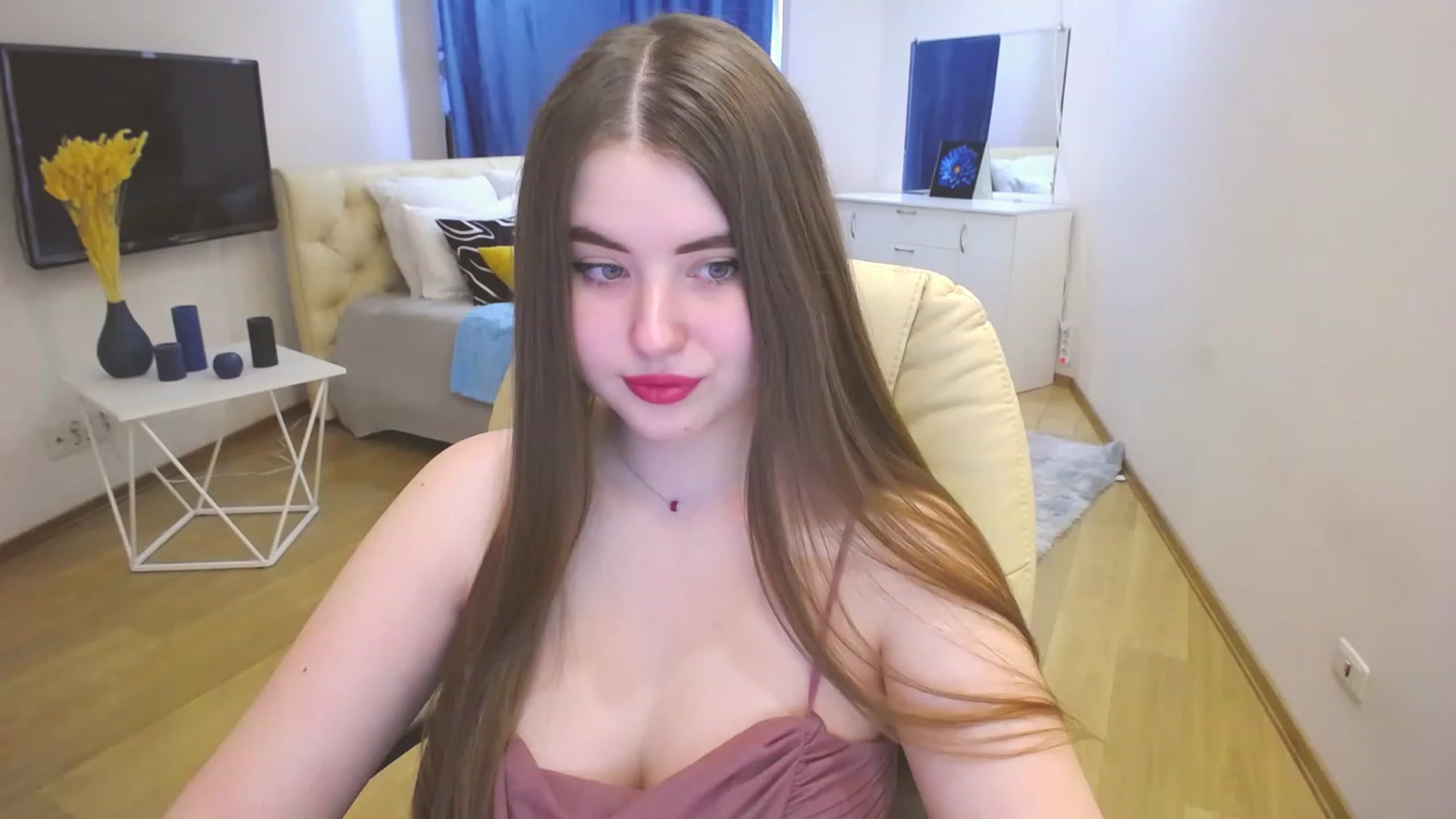 Gallery image thumbnail from AdmireMyEyes's myfreecams stream on, 04/09/2023, 09:49 image 10 of 20