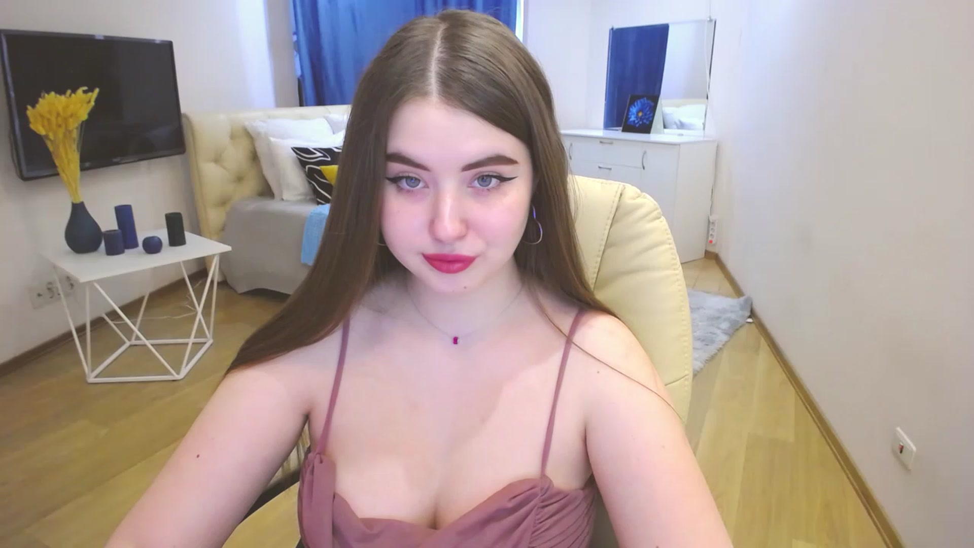 Gallery image thumbnail from AdmireMyEyes's myfreecams stream on, 04/09/2023, 09:49 image 19 of 20