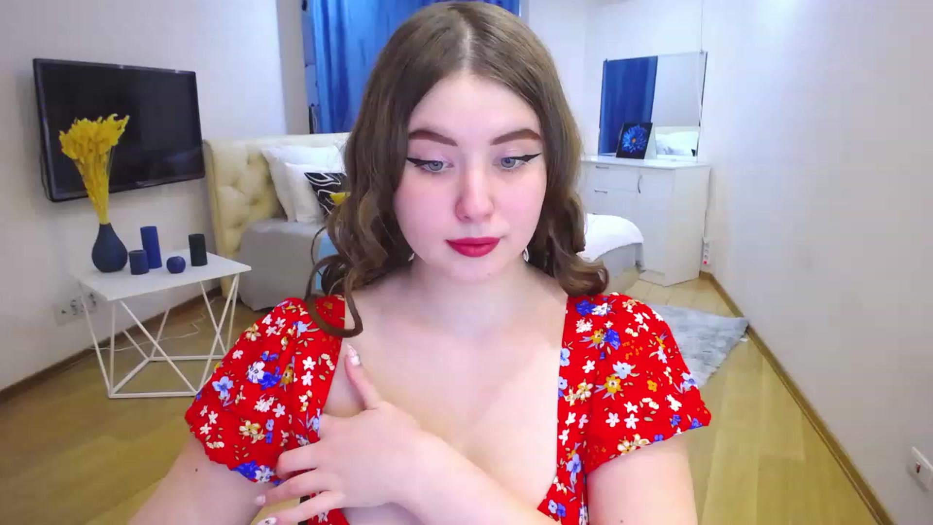 Gallery image thumbnail from AdmireMyEyes's myfreecams stream on, 04/12/2023, 14:05 image 2 of 20
