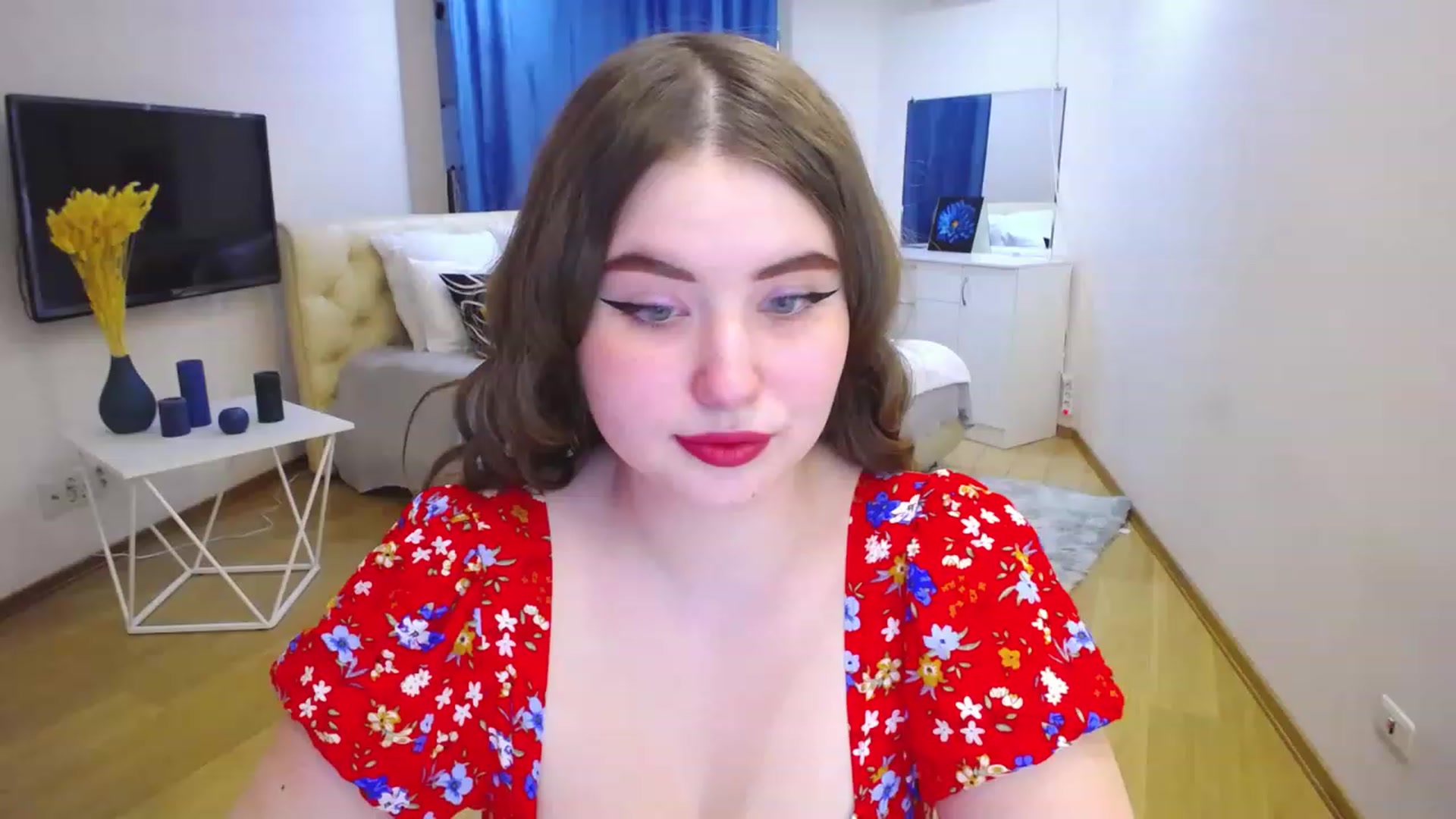 Gallery image thumbnail from AdmireMyEyes's myfreecams stream on, 04/12/2023, 14:05 image 11 of 20