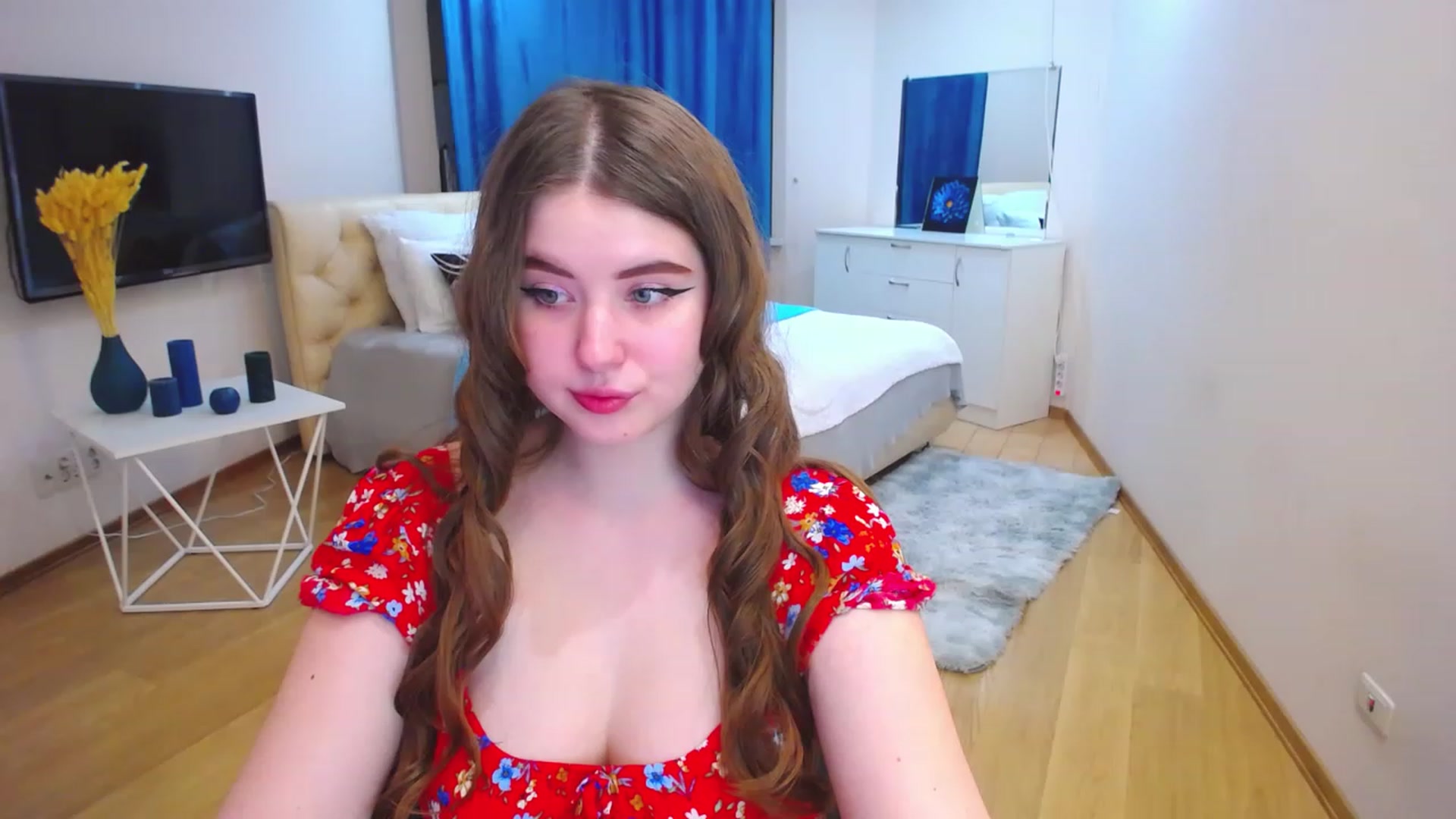 Gallery image thumbnail from AdmireMyEyes's myfreecams stream on, 04/12/2023, 16:53 image 17 of 20