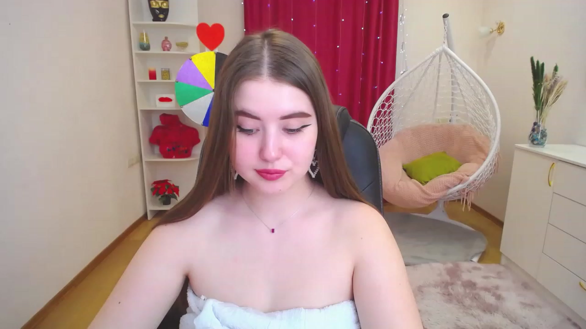 Gallery image thumbnail from AdmireMyEyes's myfreecams stream on, 04/14/2023, 09:22 image 12 of 20