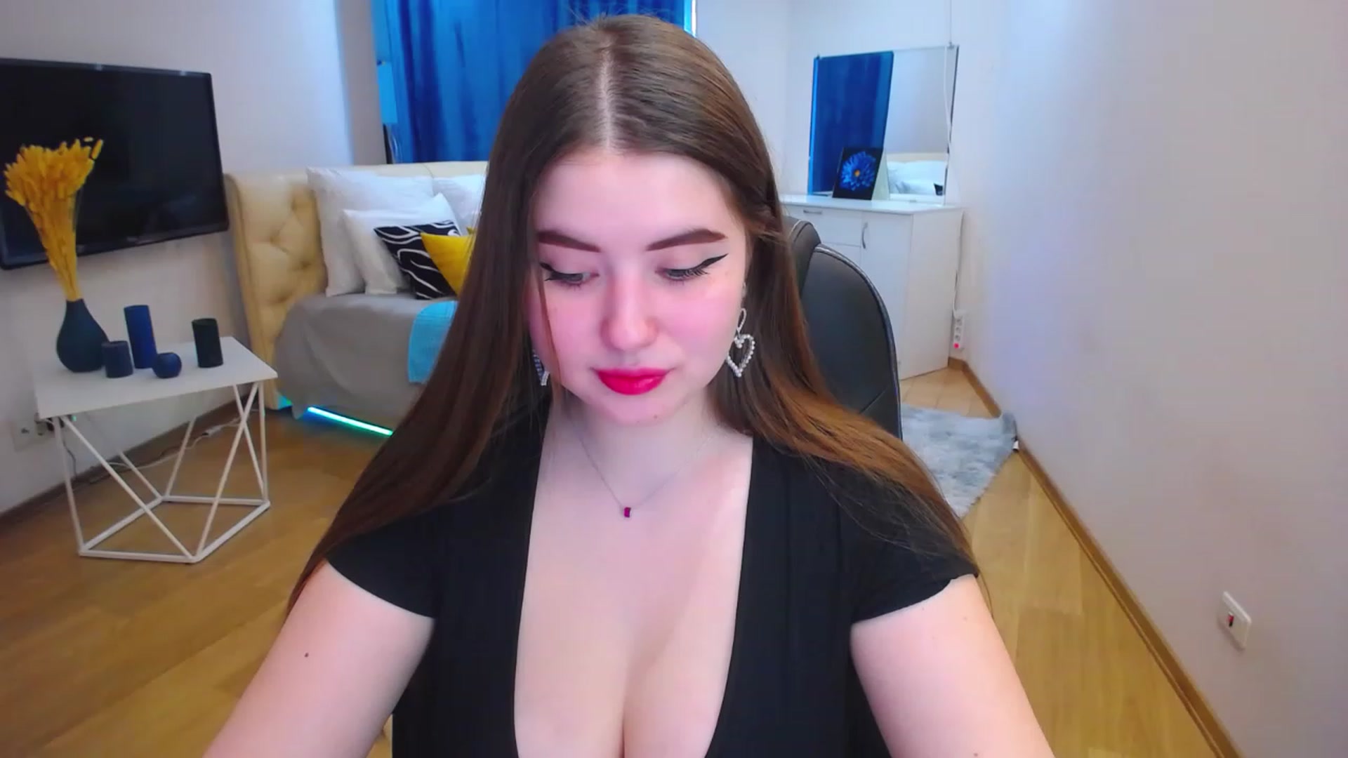 Gallery image thumbnail from AdmireMyEyes's myfreecams stream on, 04/17/2023, 06:48 image 19 of 20