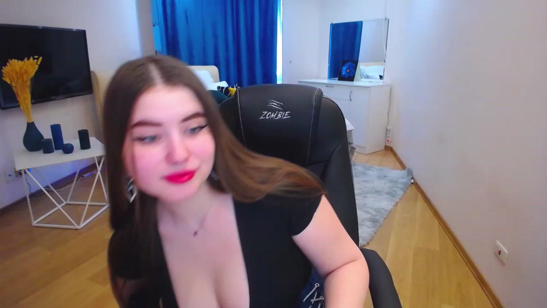 Gallery image thumbnail from AdmireMyEyes's myfreecams stream on, 04/17/2023, 06:48 image 17 of 20