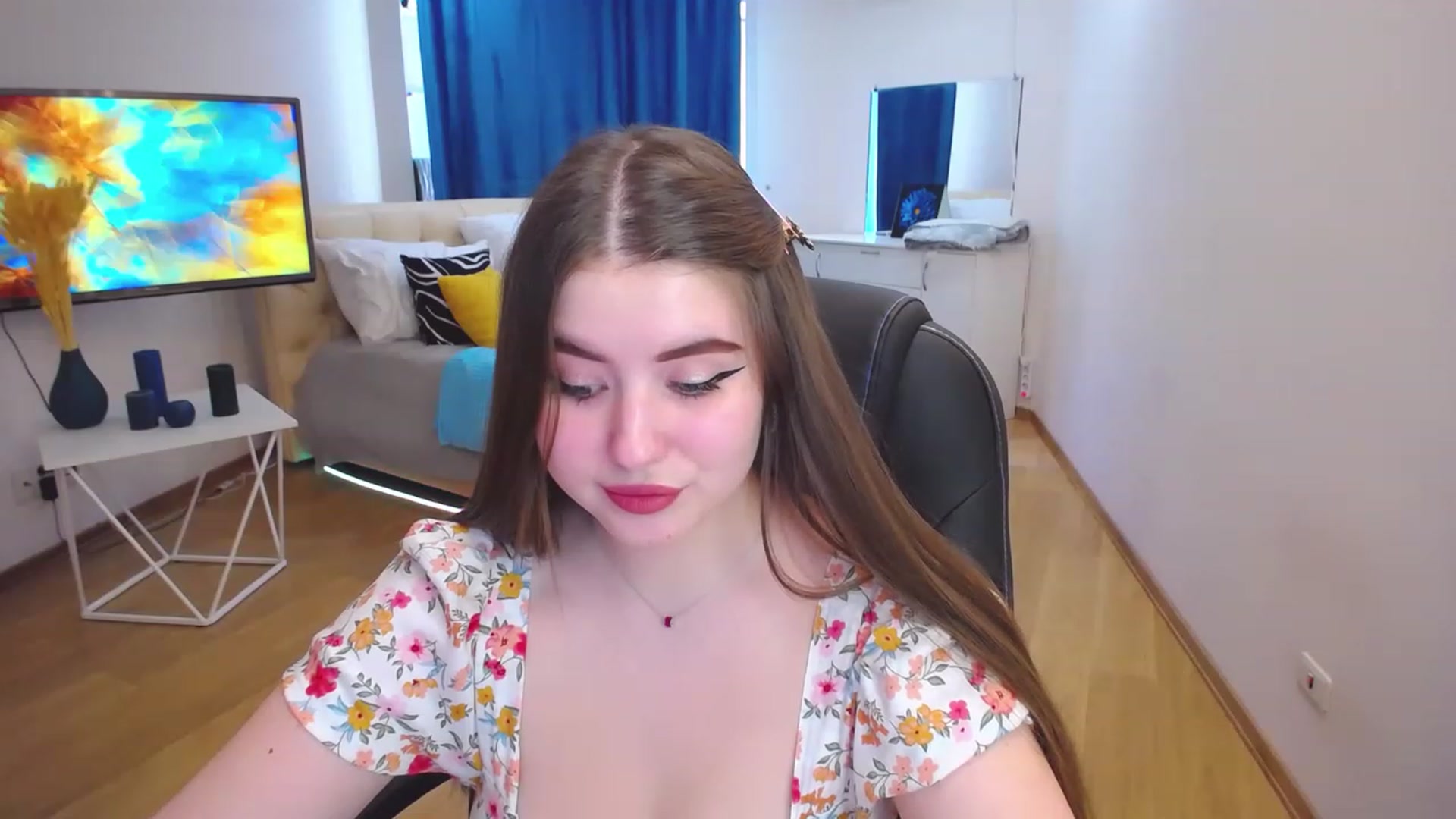 Gallery image thumbnail from AdmireMyEyes's myfreecams stream on, 04/27/2023, 14:18 image 19 of 20