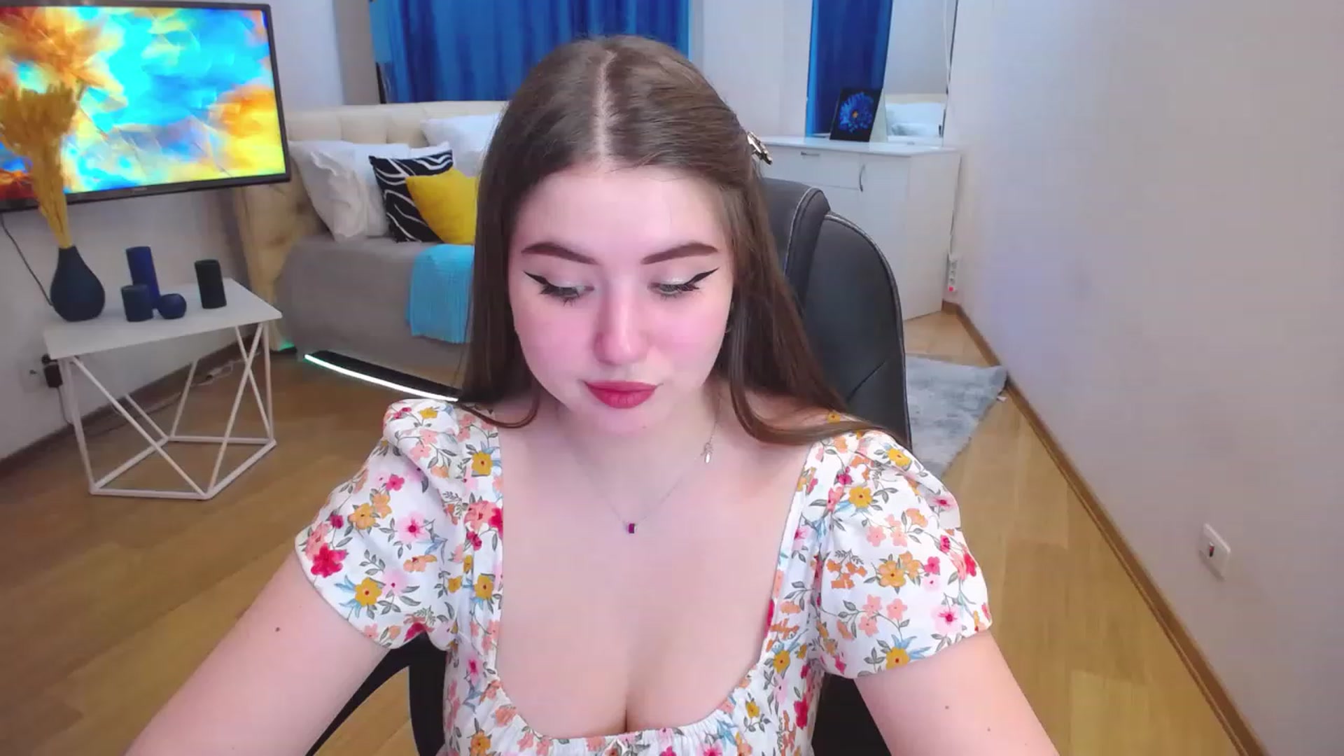 Gallery image thumbnail from AdmireMyEyes's myfreecams stream on, 04/27/2023, 16:22 image 1 of 20
