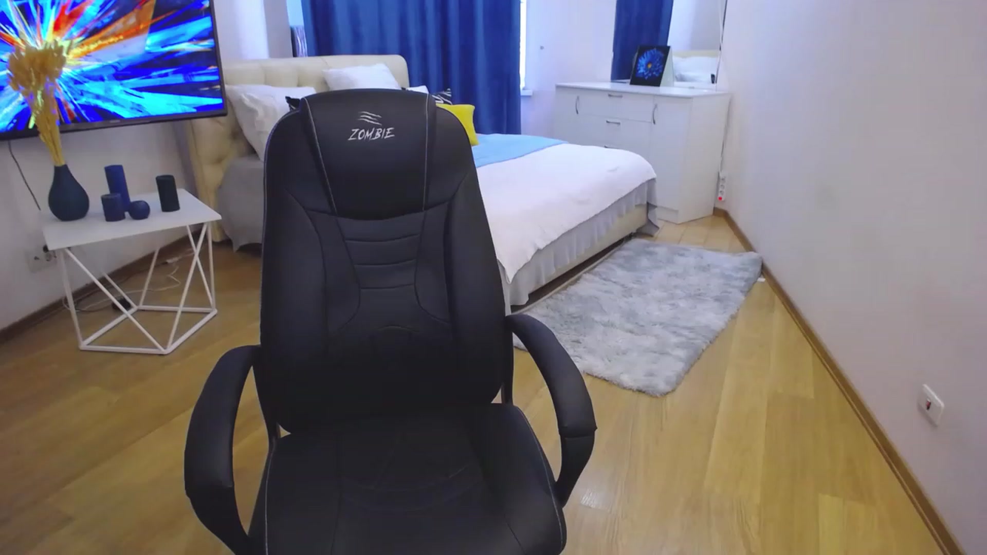 Gallery image thumbnail from AdmireMyEyes's myfreecams stream on, 04/30/2023, 09:11 image 3 of 20