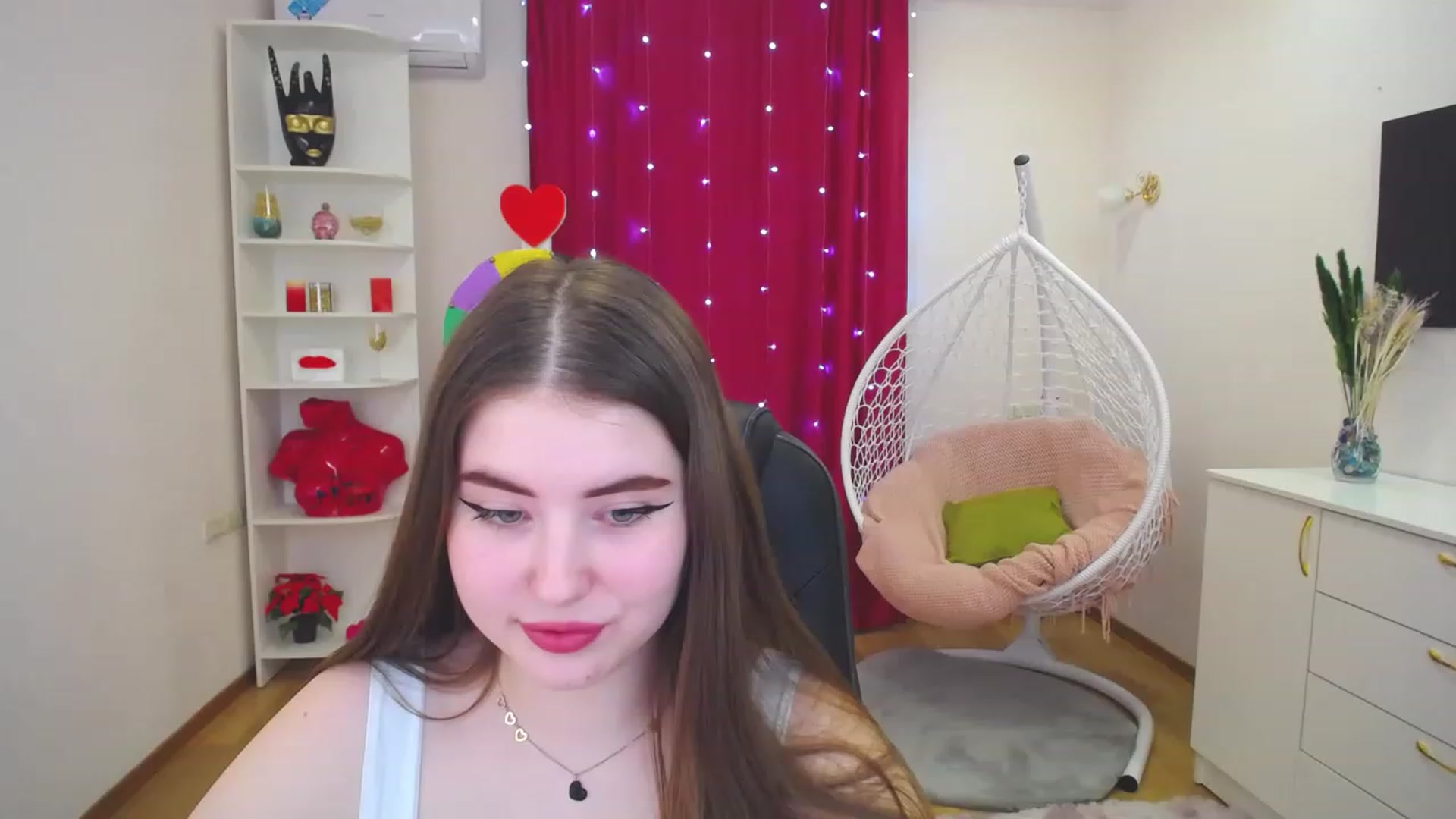 Gallery image thumbnail from AdmireMyEyes's myfreecams stream on, 05/03/2023, 07:12 image 3 of 20
