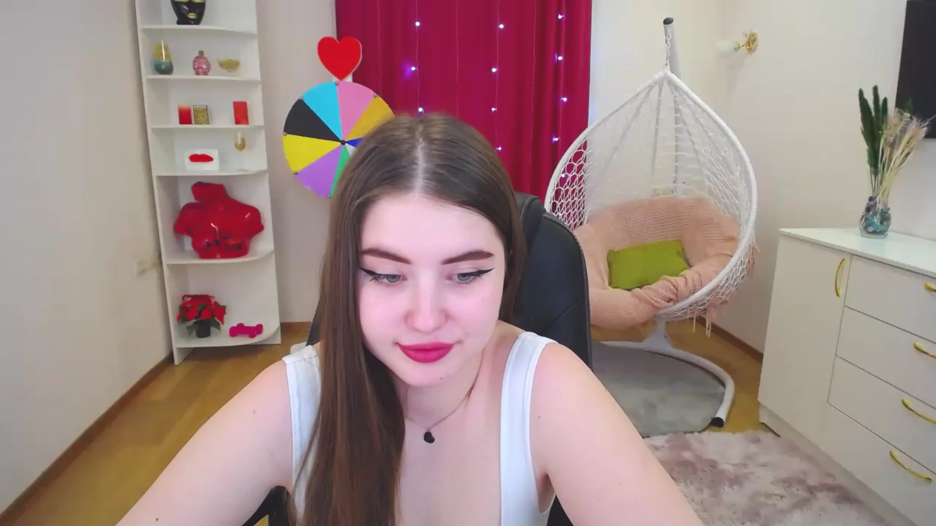 Gallery image thumbnail from AdmireMyEyes's myfreecams stream on, 05/03/2023, 09:49 image 10 of 20
