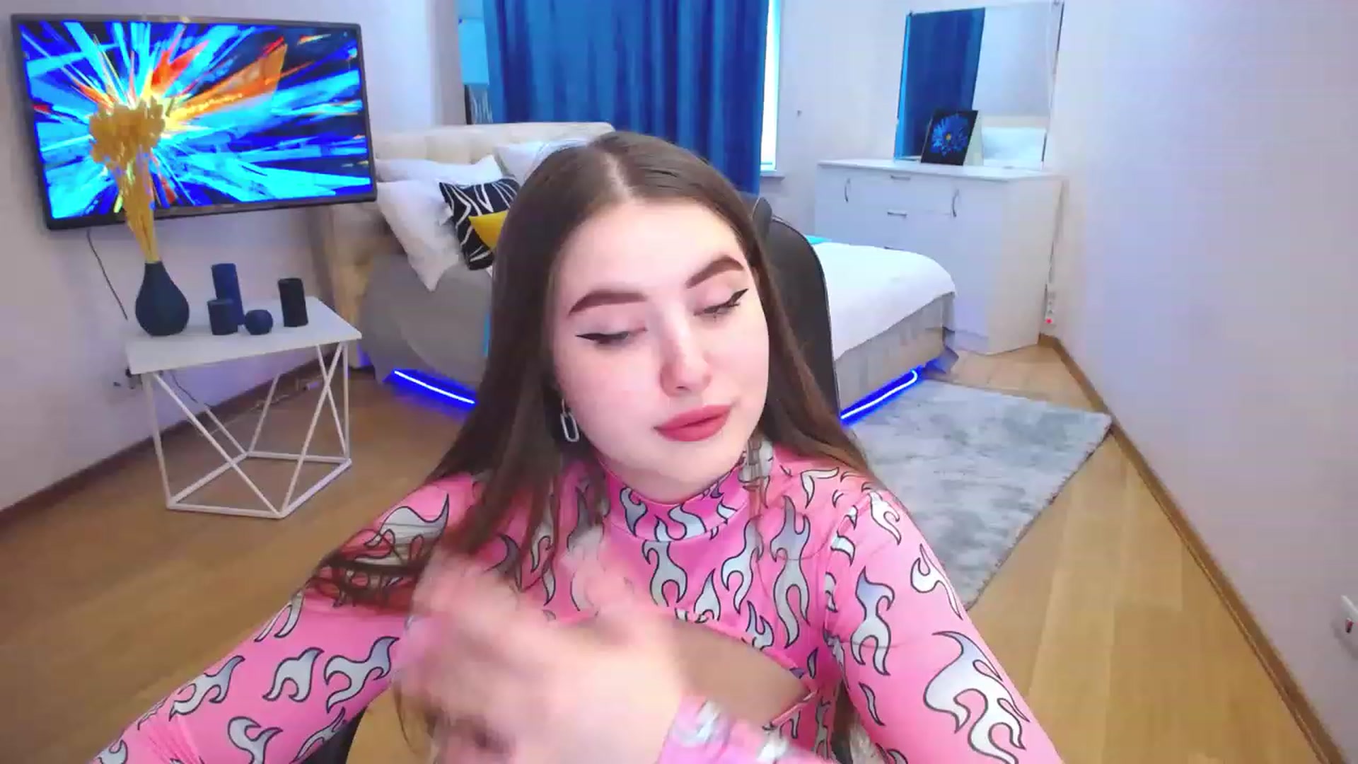 Gallery image thumbnail from AdmireMyEyes's myfreecams stream on, 05/05/2023, 09:46 image 10 of 20