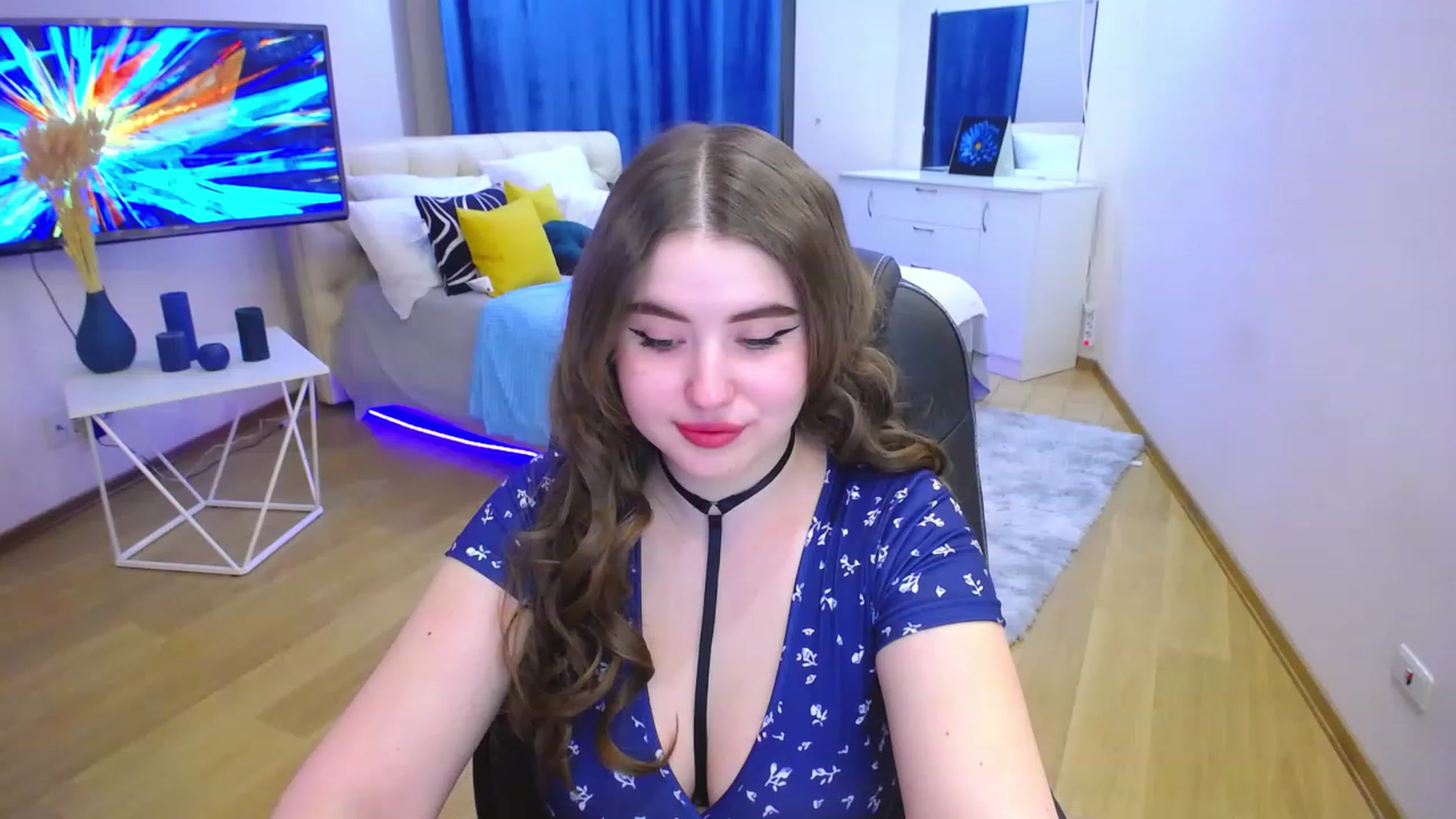 Gallery image thumbnail from AdmireMyEyes's myfreecams stream on, 05/07/2023, 23:45 image 1 of 20