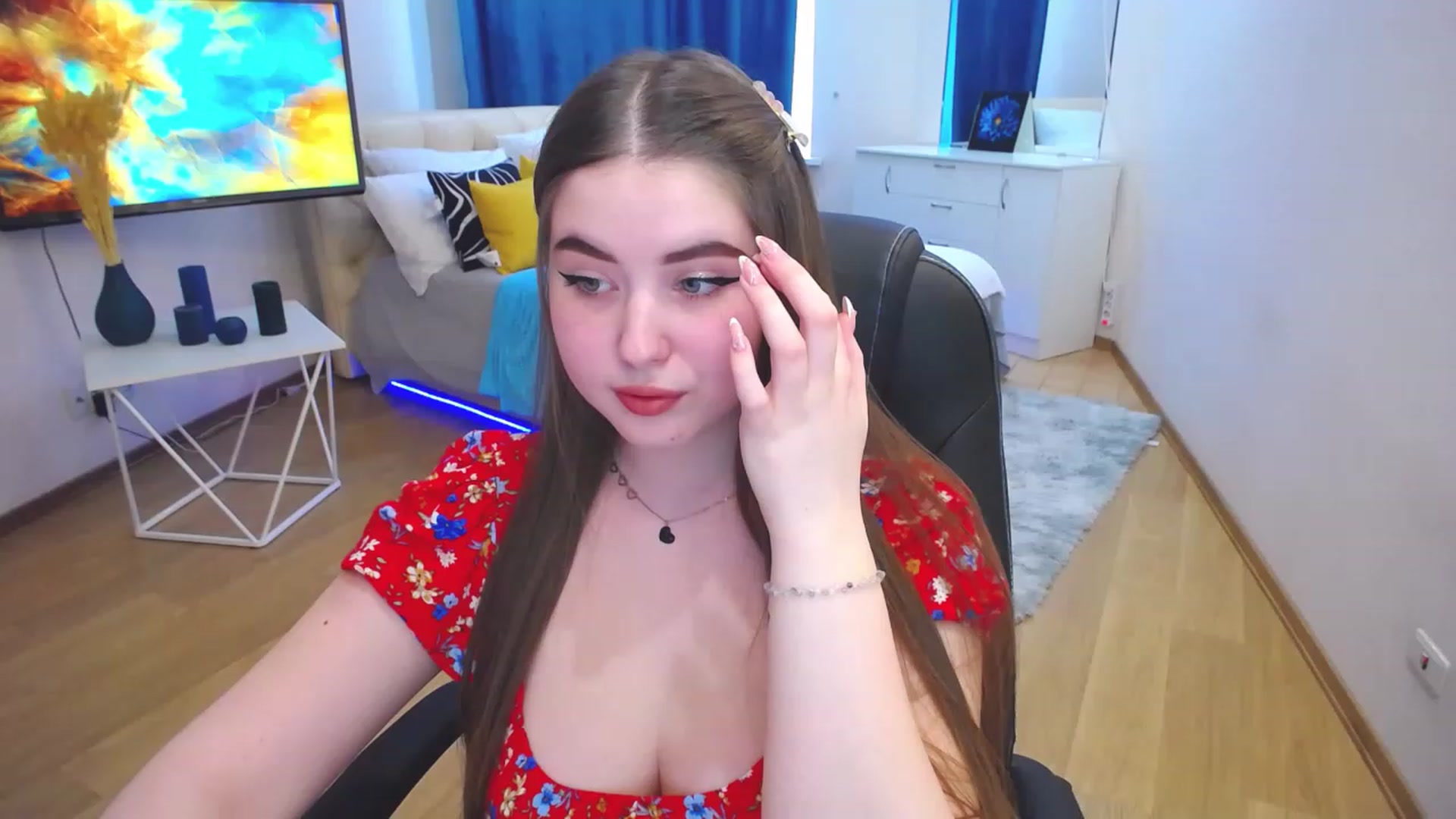 Gallery image thumbnail from AdmireMyEyes's myfreecams stream on, 05/09/2023, 11:33 image 15 of 20