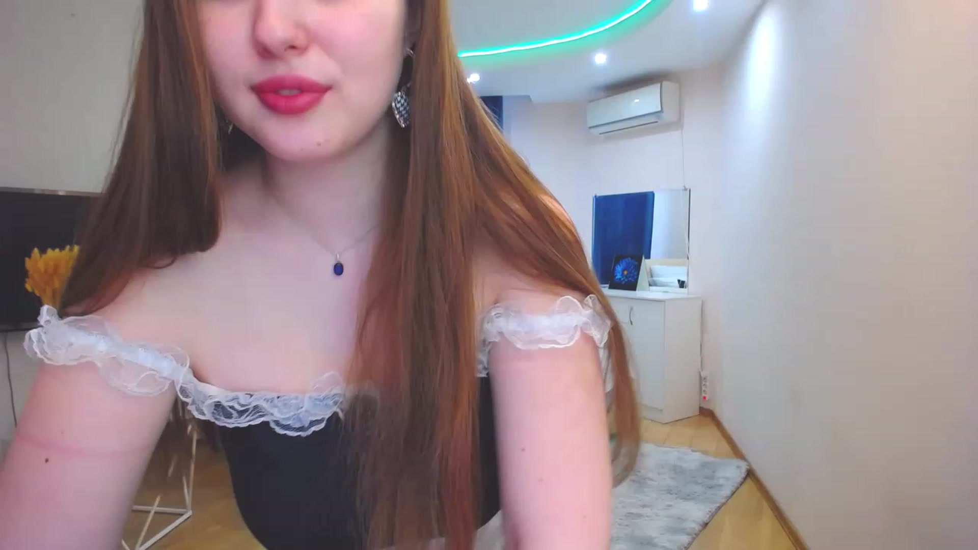 Gallery image thumbnail from AdmireMyEyes's myfreecams stream on, 05/29/2023, 06:51 image 16 of 20