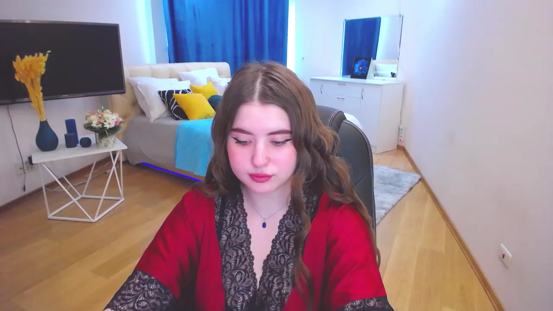 Gallery image thumbnail from AdmireMyEyes's myfreecams stream on, 05/30/2023, 13:29 image 5 of 20