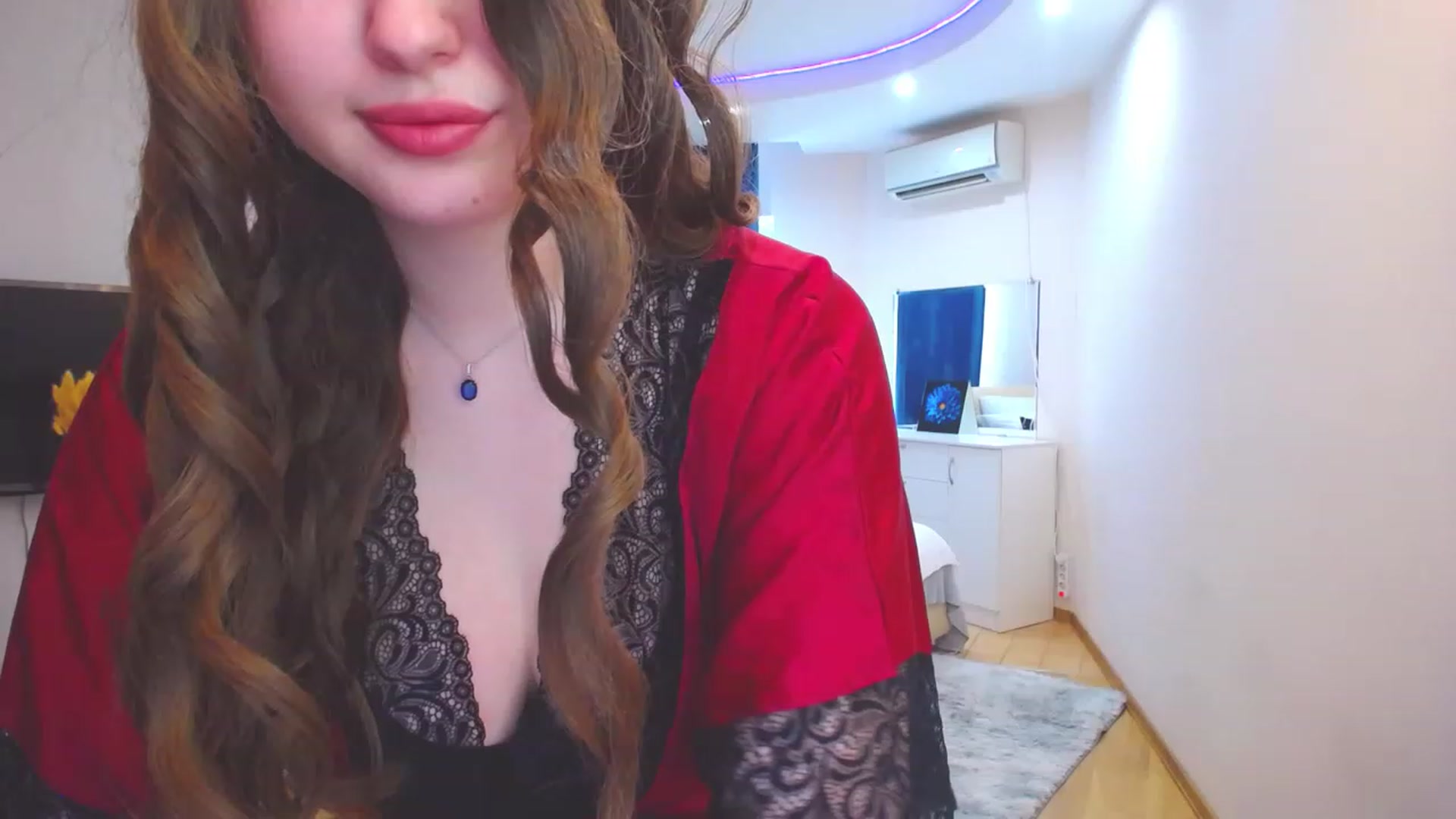 Gallery image thumbnail from AdmireMyEyes's myfreecams stream on, 05/30/2023, 13:29 image 17 of 20