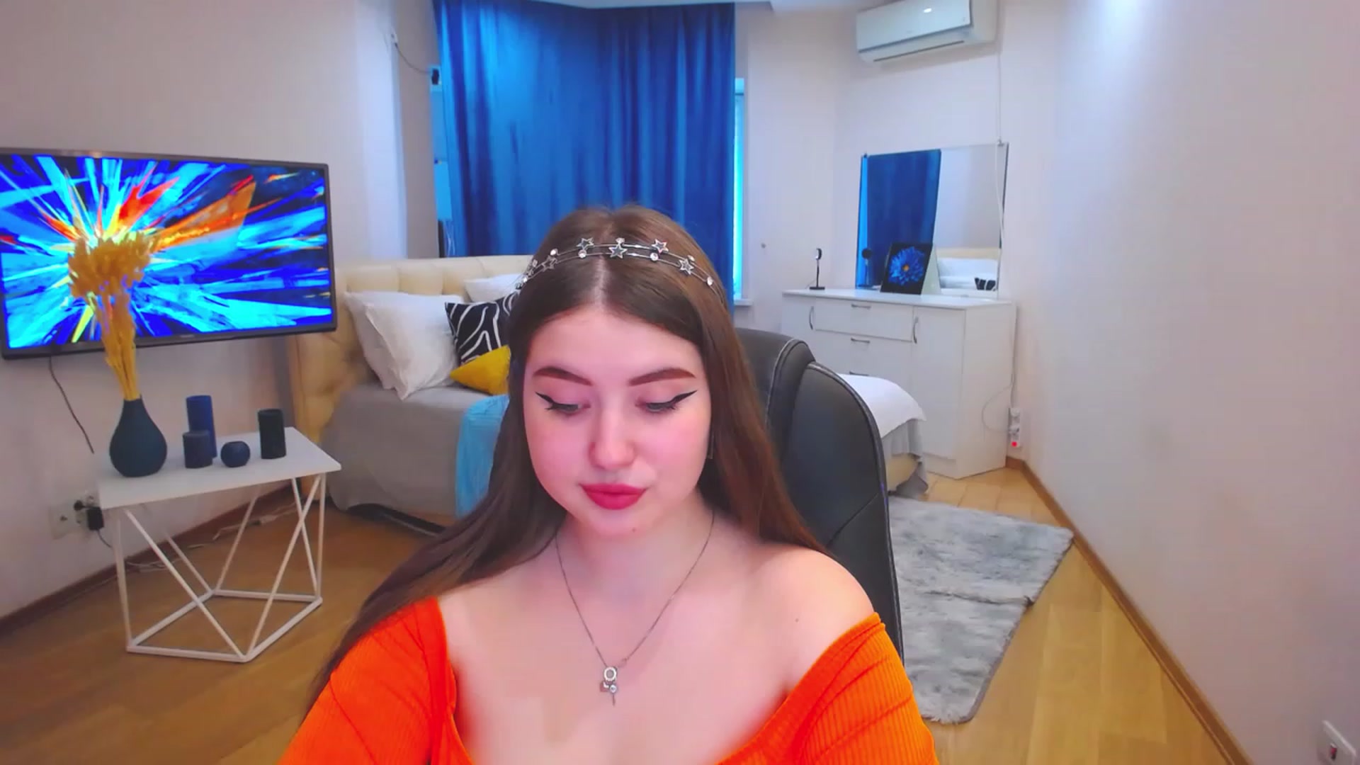 Gallery image thumbnail from AdmireMyEyes's myfreecams stream on, 06/08/2023, 07:18 image 18 of 20
