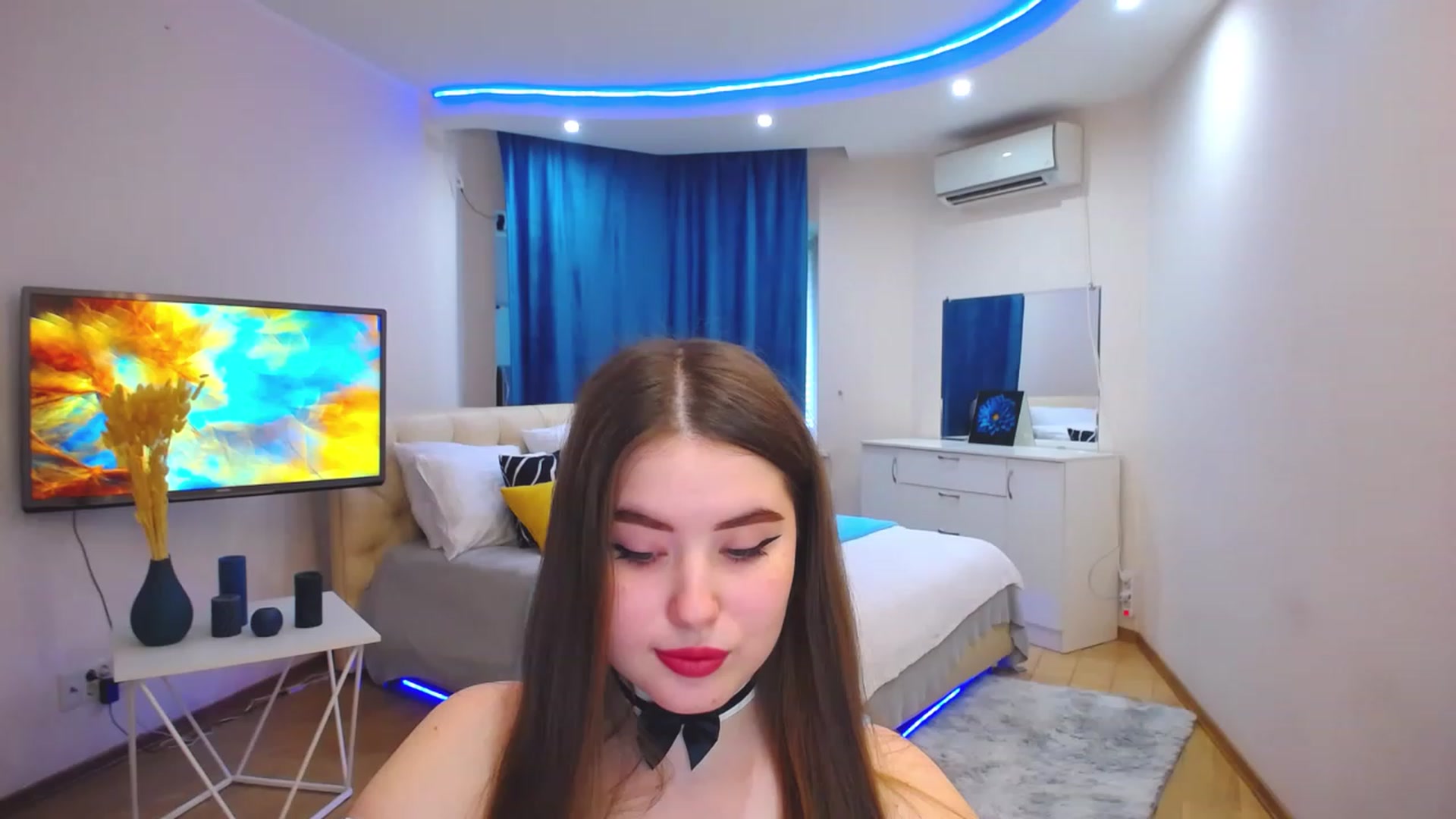 Gallery image thumbnail from AdmireMyEyes's myfreecams stream on, 06/13/2023, 06:50 image 19 of 20