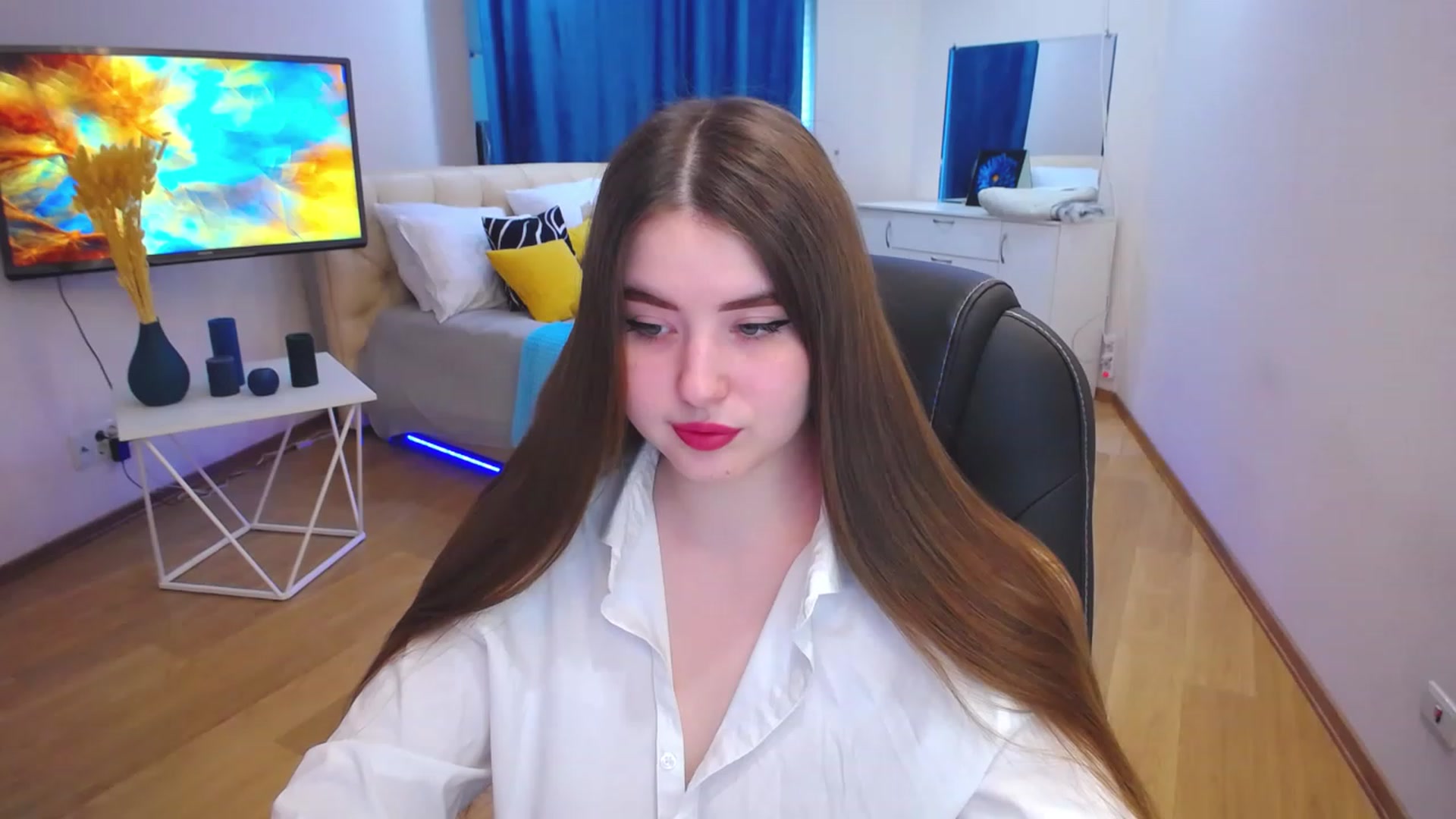 Gallery image thumbnail from AdmireMyEyes's myfreecams stream on, 06/13/2023, 07:46 image 20 of 20