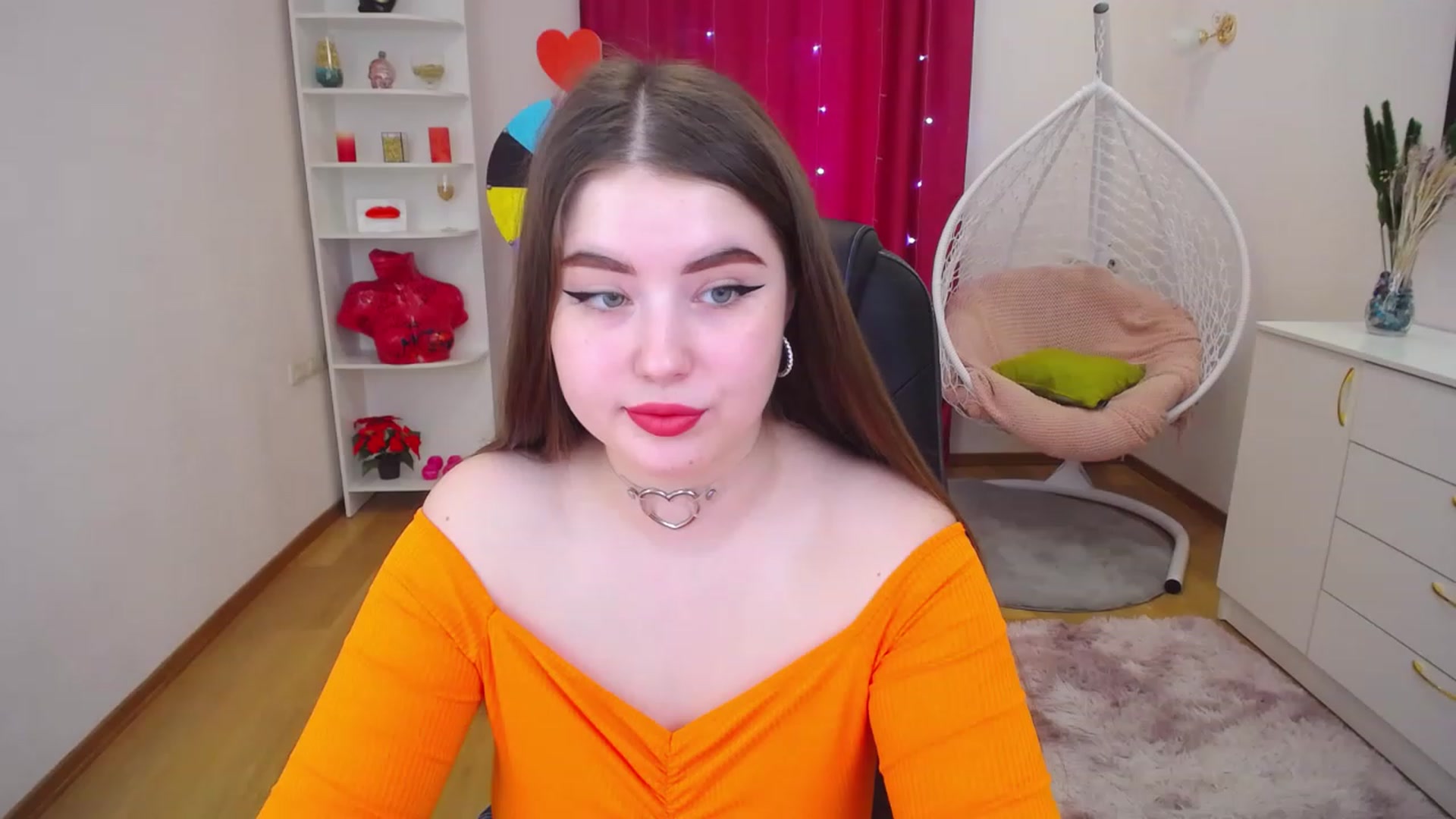 Gallery image thumbnail from AdmireMyEyes's myfreecams stream on, 06/14/2023, 06:30 image 8 of 20