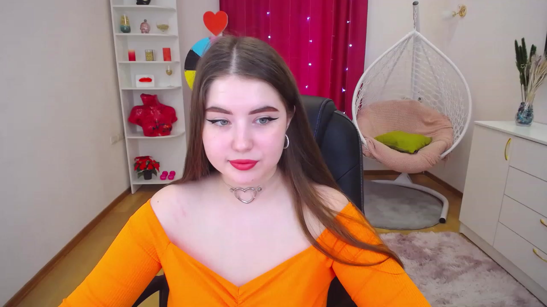 Gallery image thumbnail from AdmireMyEyes's myfreecams stream on, 06/14/2023, 06:30 image 18 of 20
