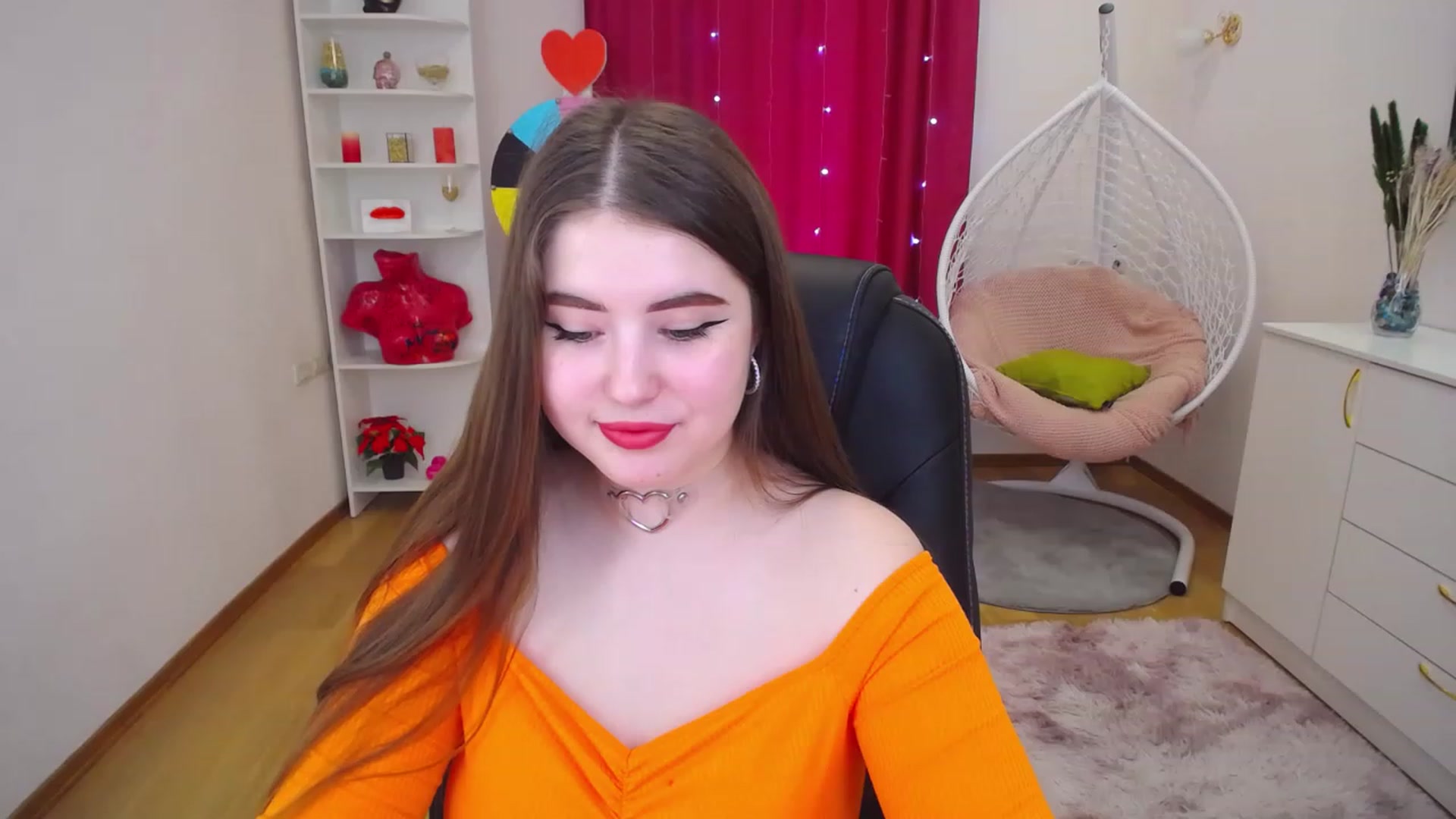 Gallery image thumbnail from AdmireMyEyes's myfreecams stream on, 06/14/2023, 07:02 image 8 of 20
