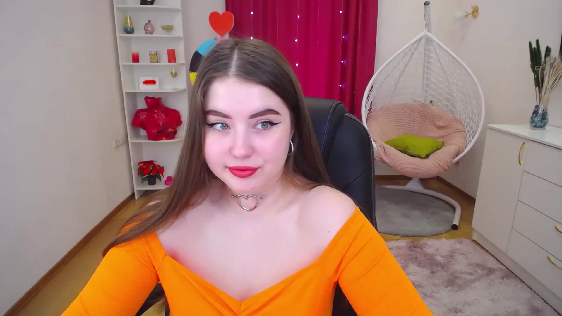 Gallery image thumbnail from AdmireMyEyes's myfreecams stream on, 06/14/2023, 07:02 image 2 of 20