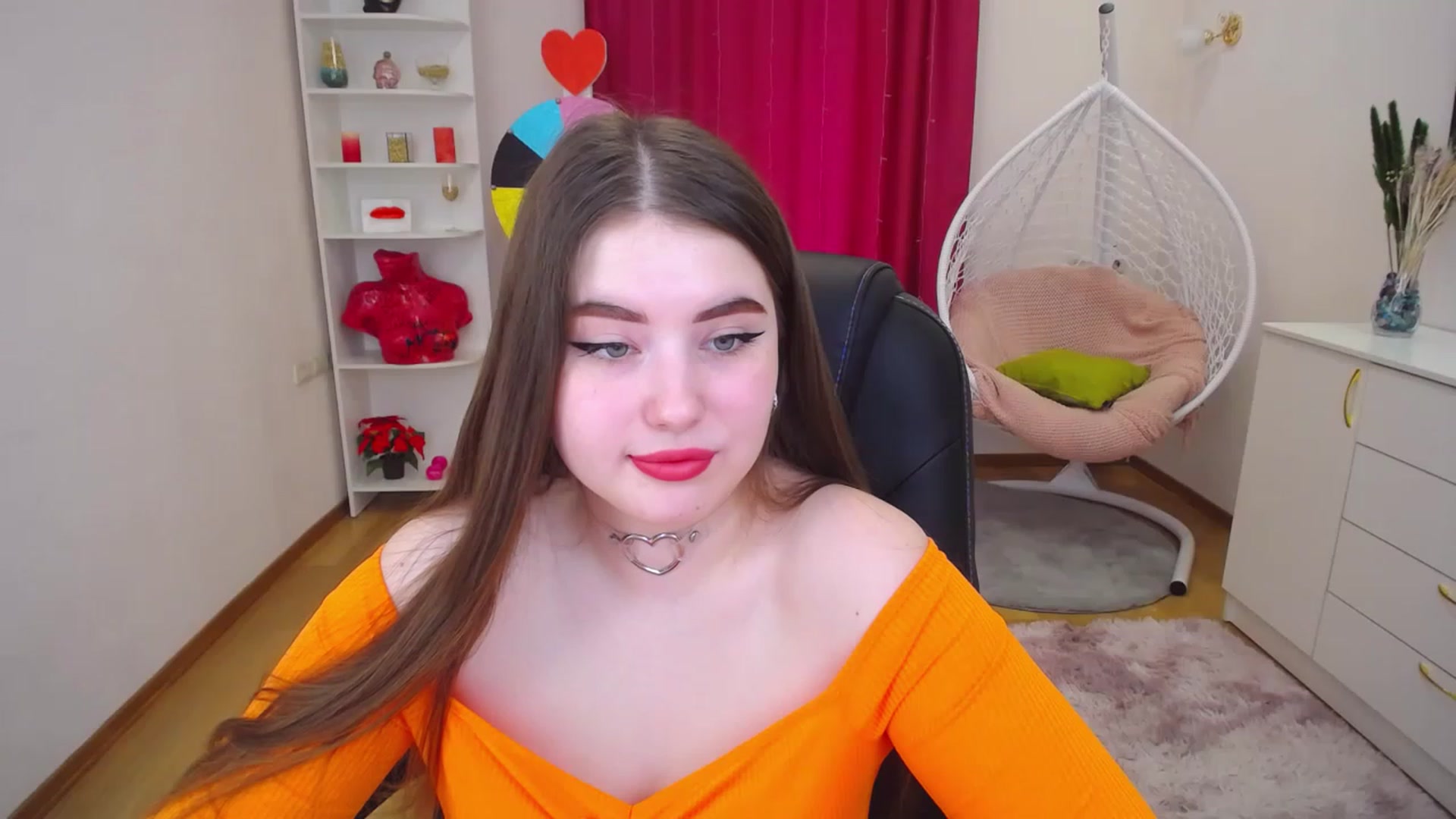 Gallery image thumbnail from AdmireMyEyes's myfreecams stream on, 06/14/2023, 07:02 image 6 of 20