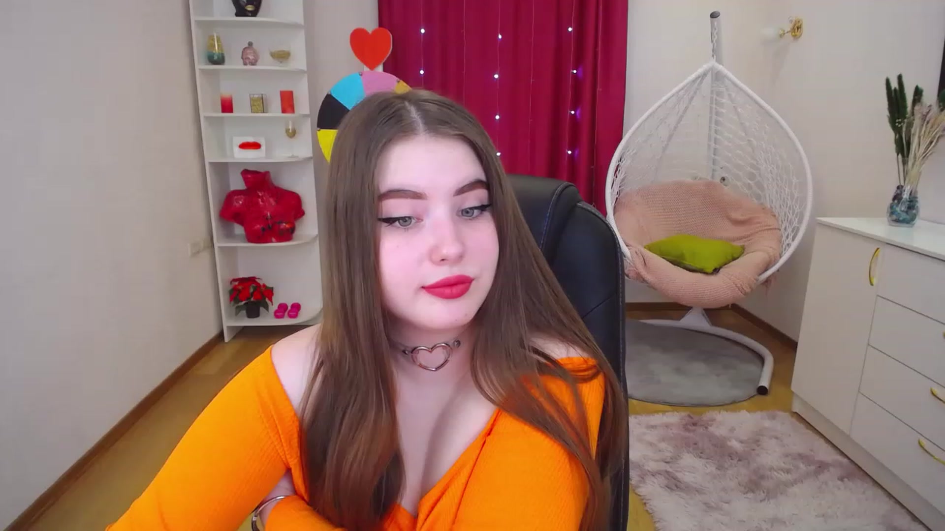 Gallery image thumbnail from AdmireMyEyes's myfreecams stream on, 06/14/2023, 09:37 image 2 of 20