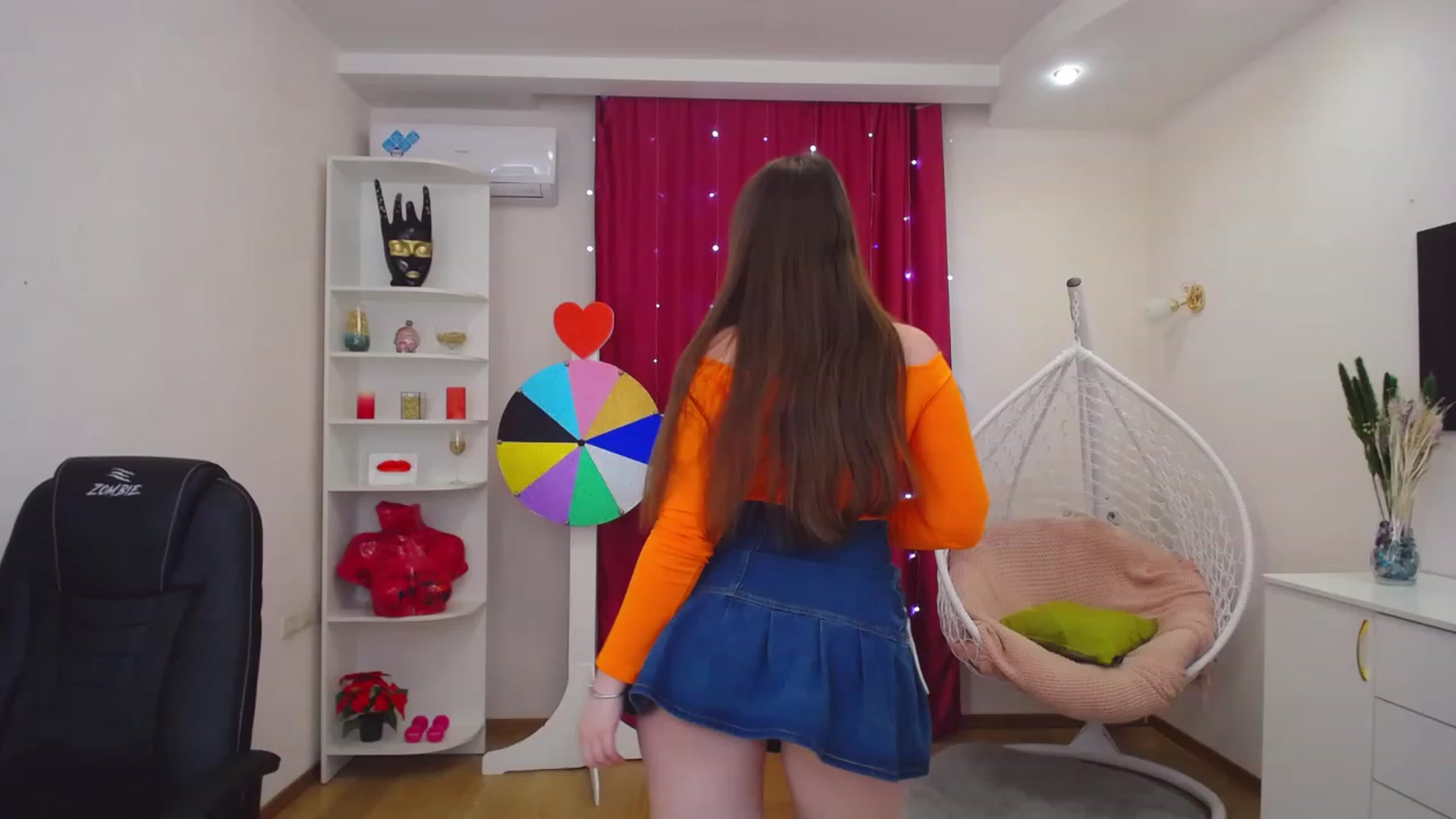 Gallery image thumbnail from AdmireMyEyes's myfreecams stream on, 06/14/2023, 09:37 image 5 of 20
