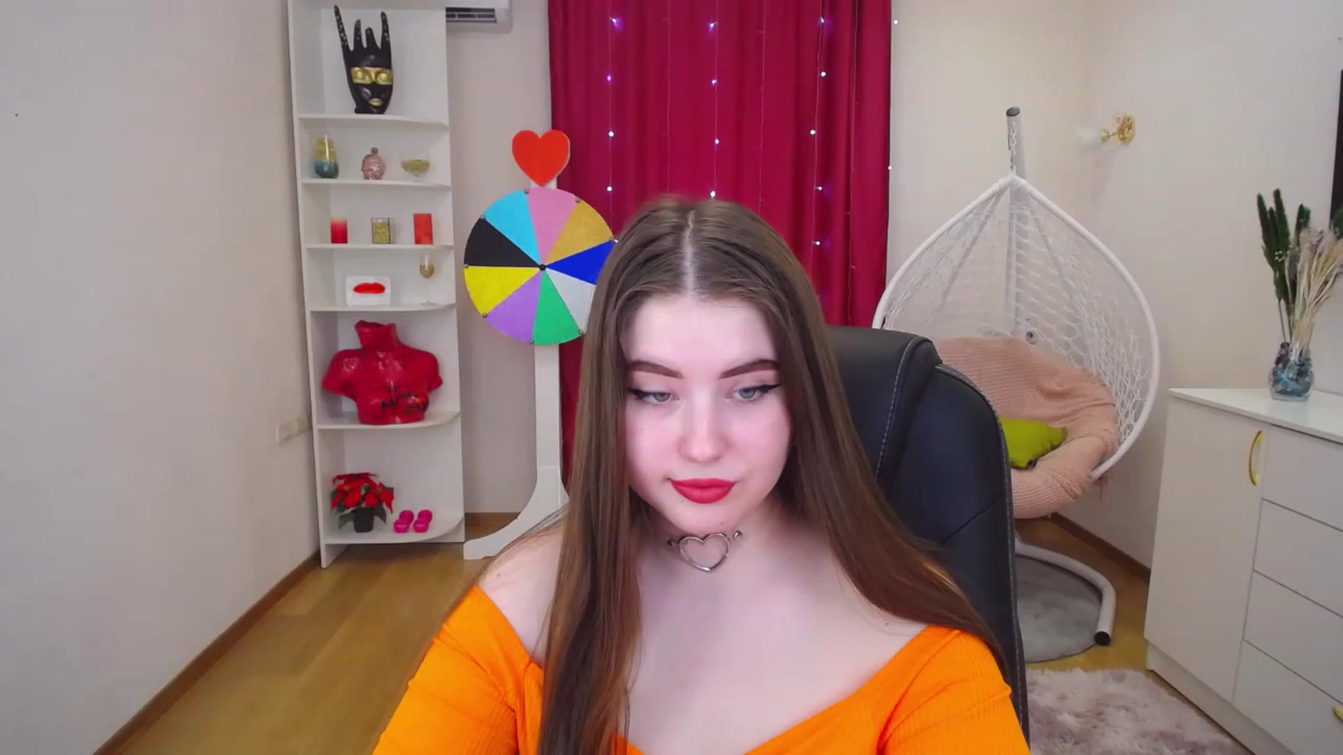 Gallery image thumbnail from AdmireMyEyes's myfreecams stream on, 06/14/2023, 09:37 image 16 of 20
