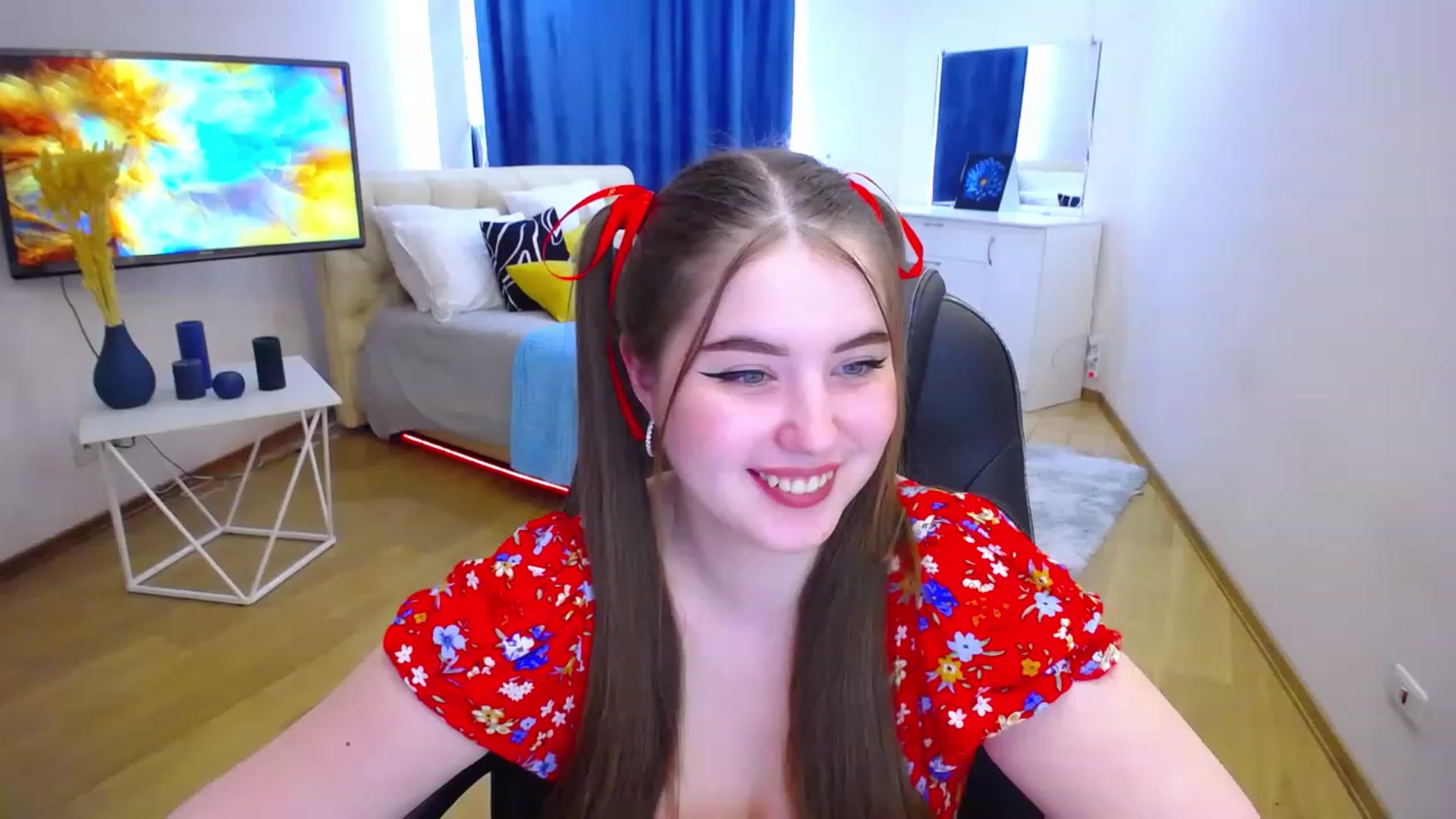 Gallery image thumbnail from AdmireMyEyes's myfreecams stream on, 06/15/2023, 12:46 image 2 of 20