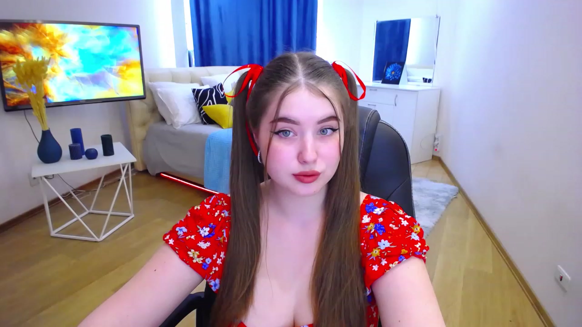 Gallery image thumbnail from AdmireMyEyes's myfreecams stream on, 06/15/2023, 13:59 image 4 of 20