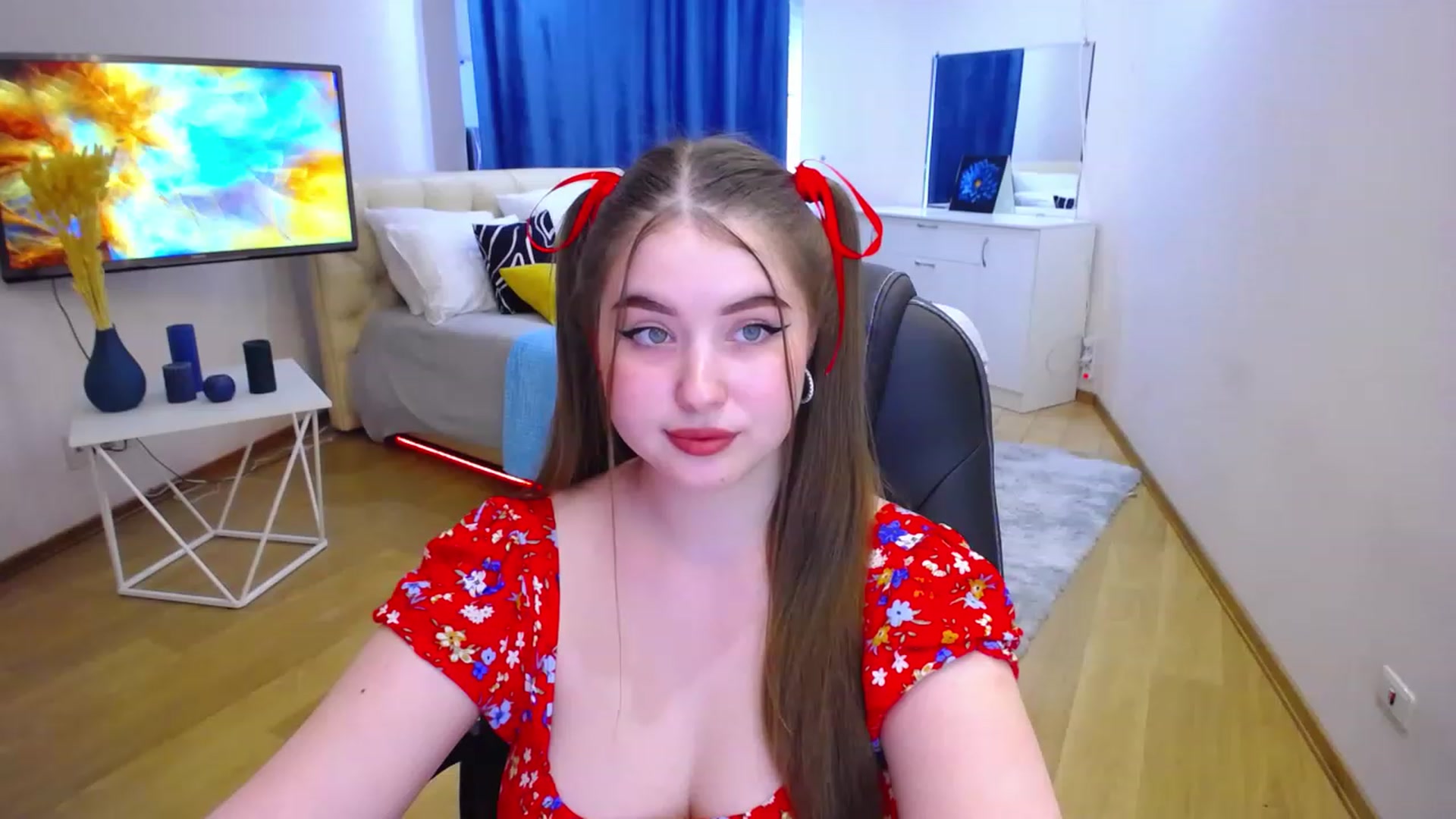 Gallery image thumbnail from AdmireMyEyes's myfreecams stream on, 06/15/2023, 13:59 image 15 of 20