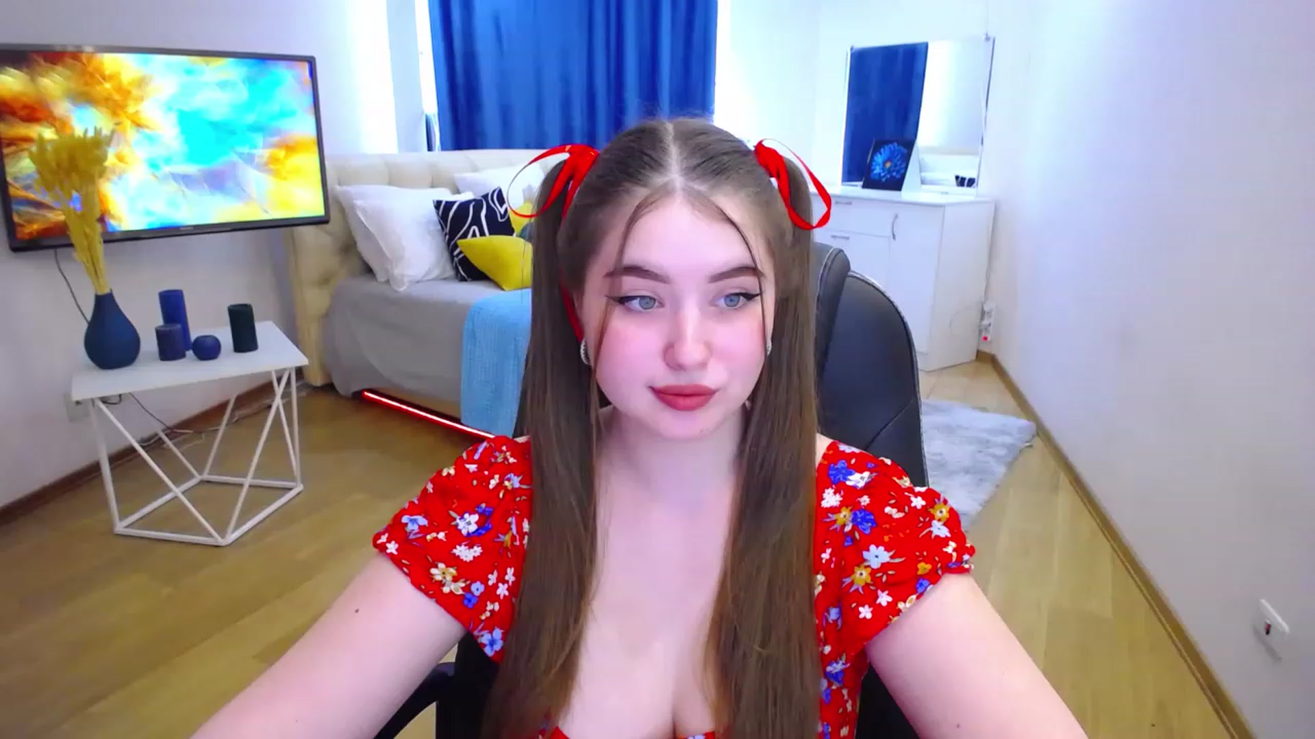 Gallery image thumbnail from AdmireMyEyes's myfreecams stream on, 06/15/2023, 13:59 image 3 of 20