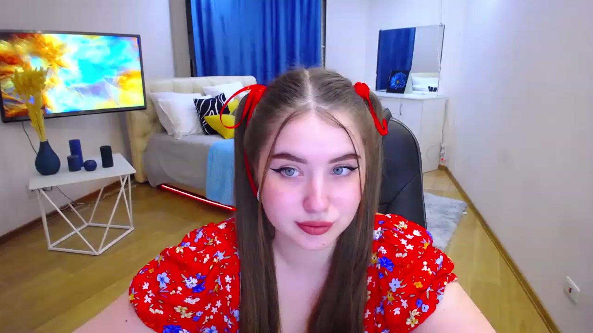 Gallery image thumbnail from AdmireMyEyes's myfreecams stream on, 06/15/2023, 18:00 image 9 of 20