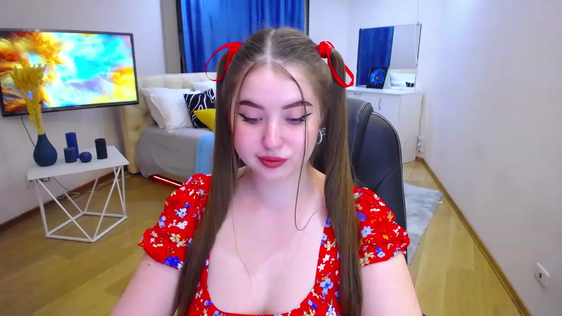 Gallery image thumbnail from AdmireMyEyes's myfreecams stream on, 06/15/2023, 18:00 image 11 of 20