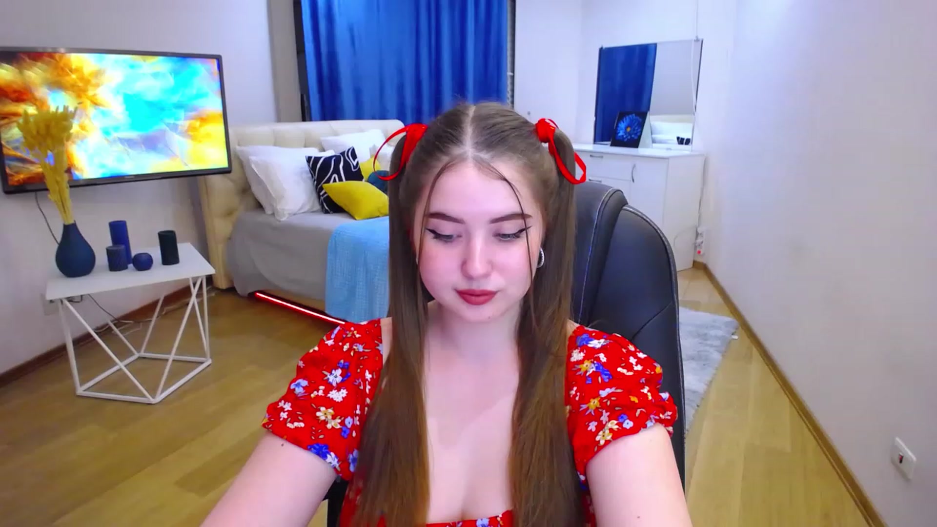 Gallery image thumbnail from AdmireMyEyes's myfreecams stream on, 06/15/2023, 18:00 image 12 of 20