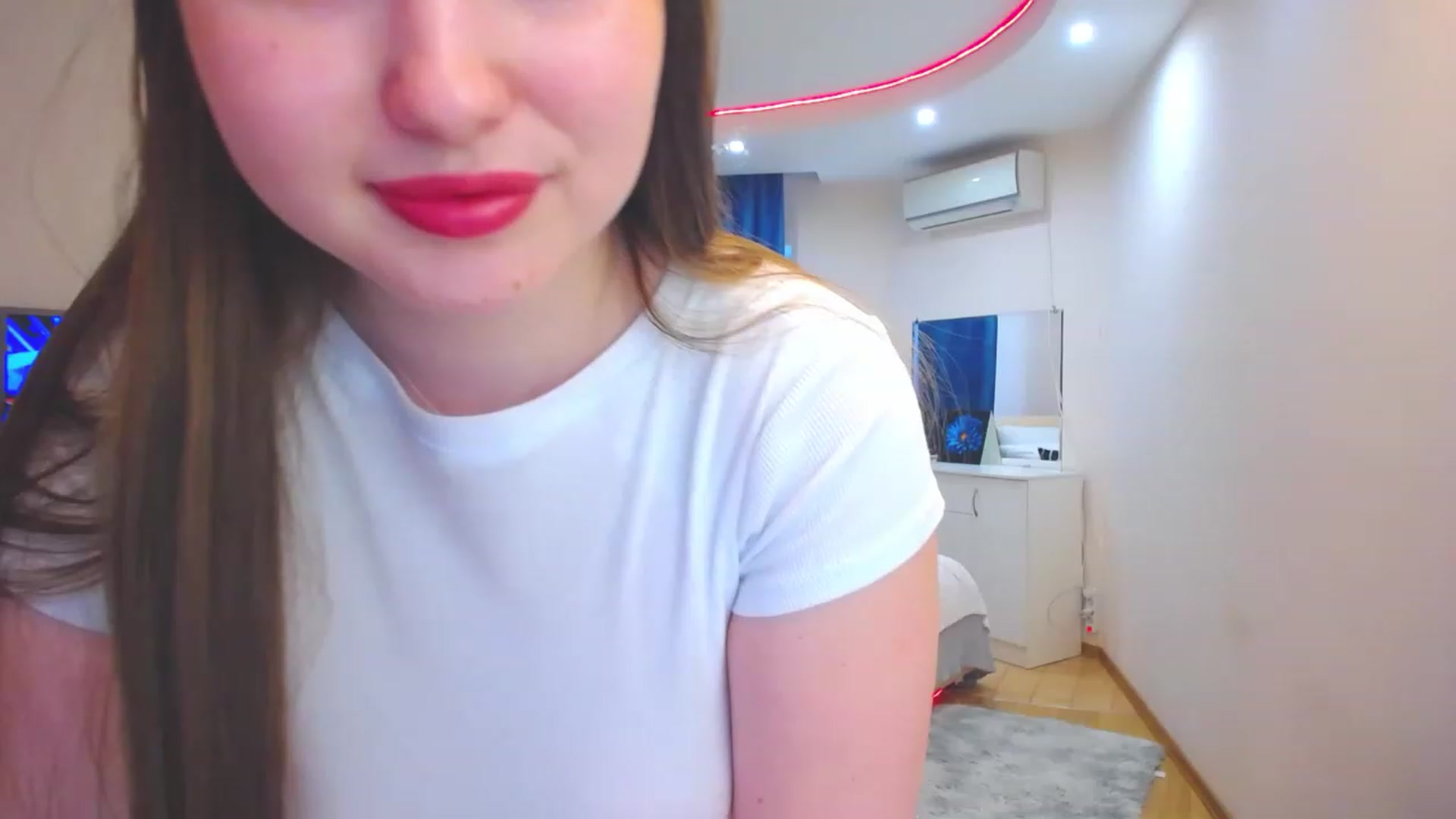 Gallery image thumbnail from AdmireMyEyes's myfreecams stream on, 06/16/2023, 07:46 image 13 of 20
