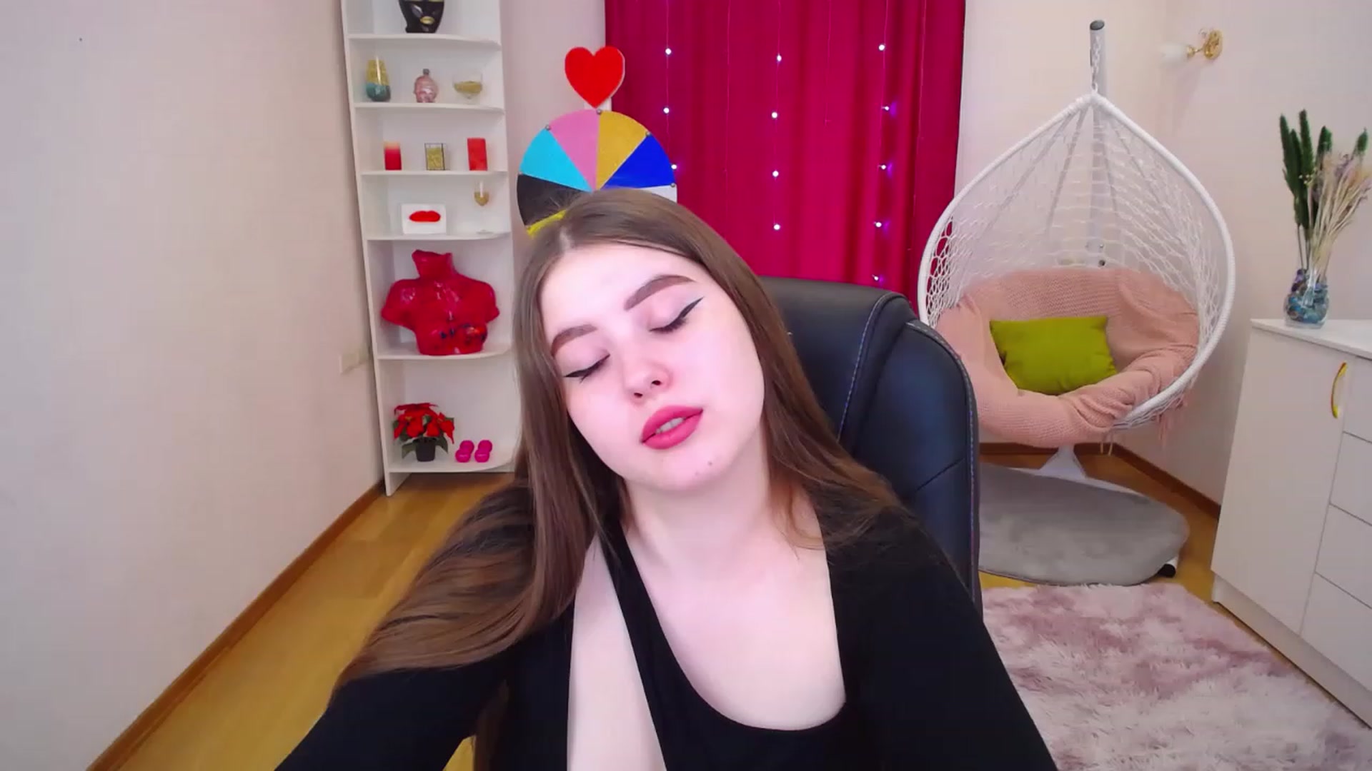 Gallery image thumbnail from AdmireMyEyes's myfreecams stream on, 06/21/2023, 09:46 image 11 of 20