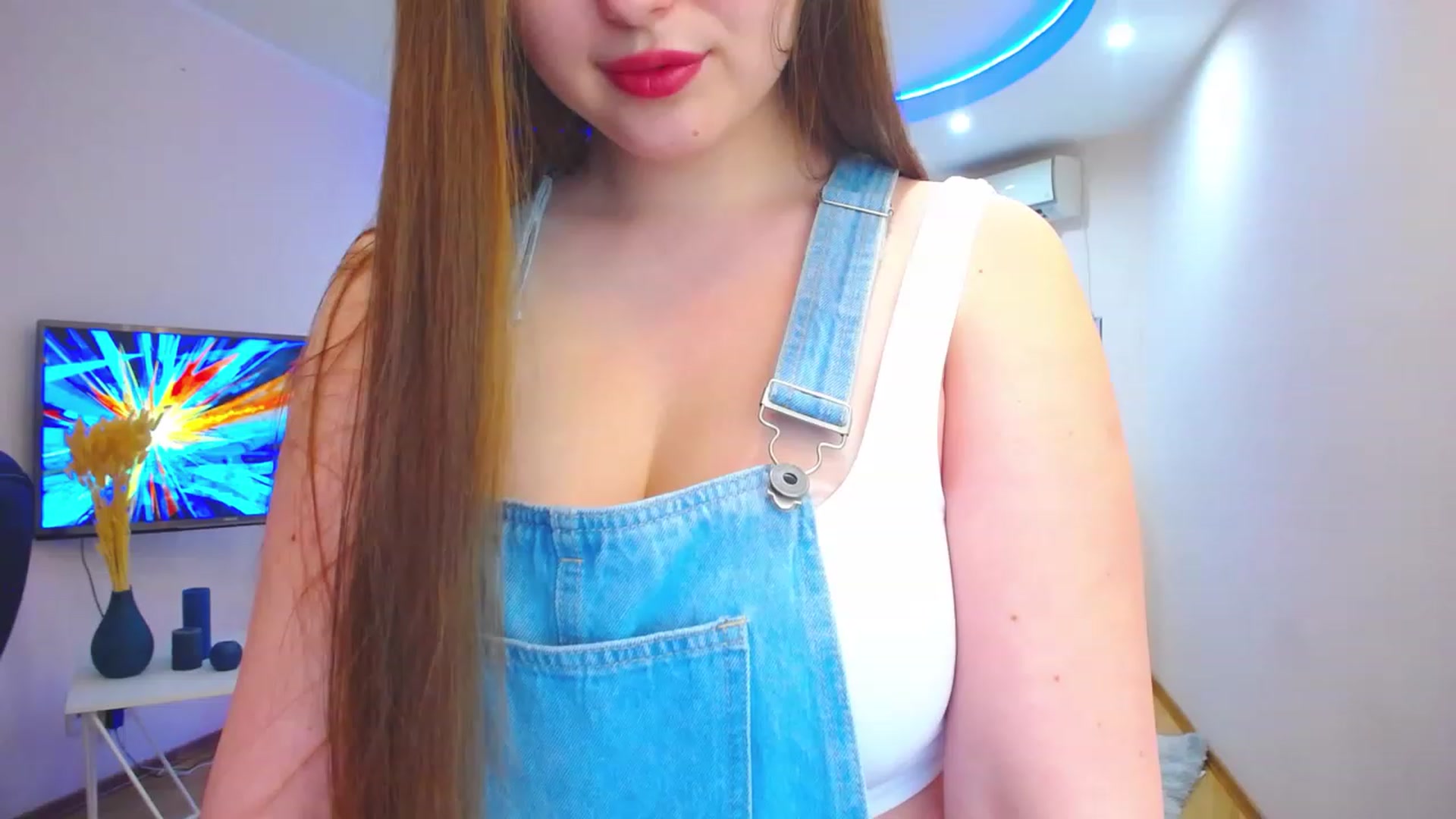Gallery image thumbnail from AdmireMyEyes's myfreecams stream on, 06/23/2023, 09:20 image 9 of 20