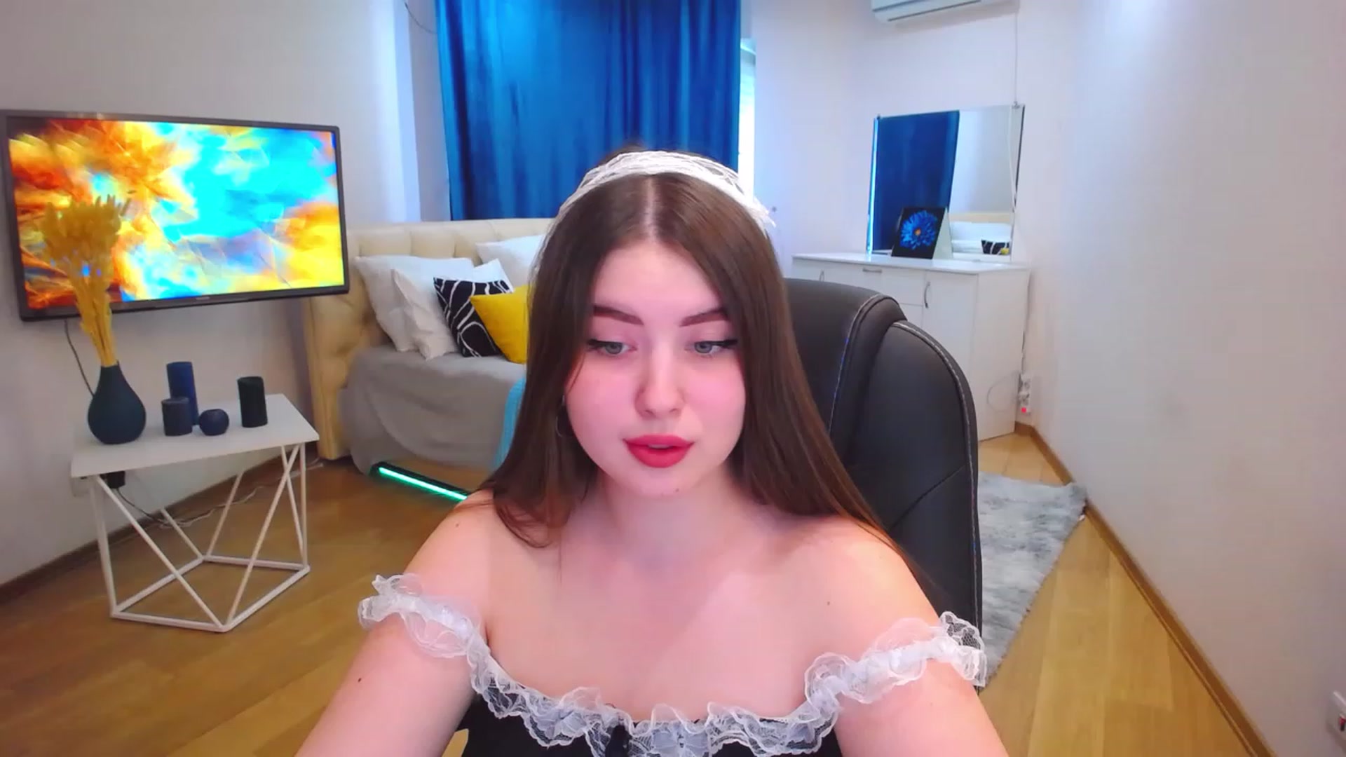 Gallery image thumbnail from AdmireMyEyes's myfreecams stream on, 06/27/2023, 09:15 image 7 of 20