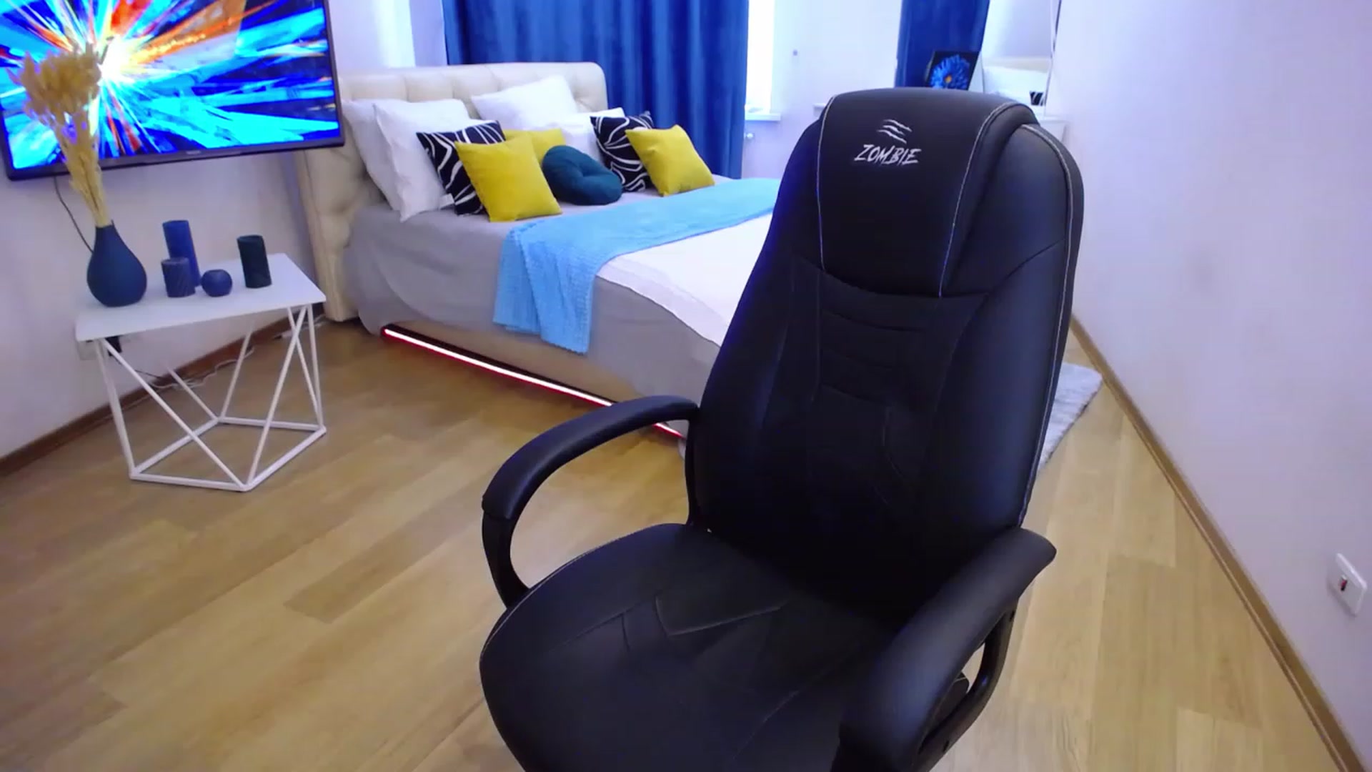 Gallery image thumbnail from AdmireMyEyes's myfreecams stream on, 06/29/2023, 11:38 image 2 of 20