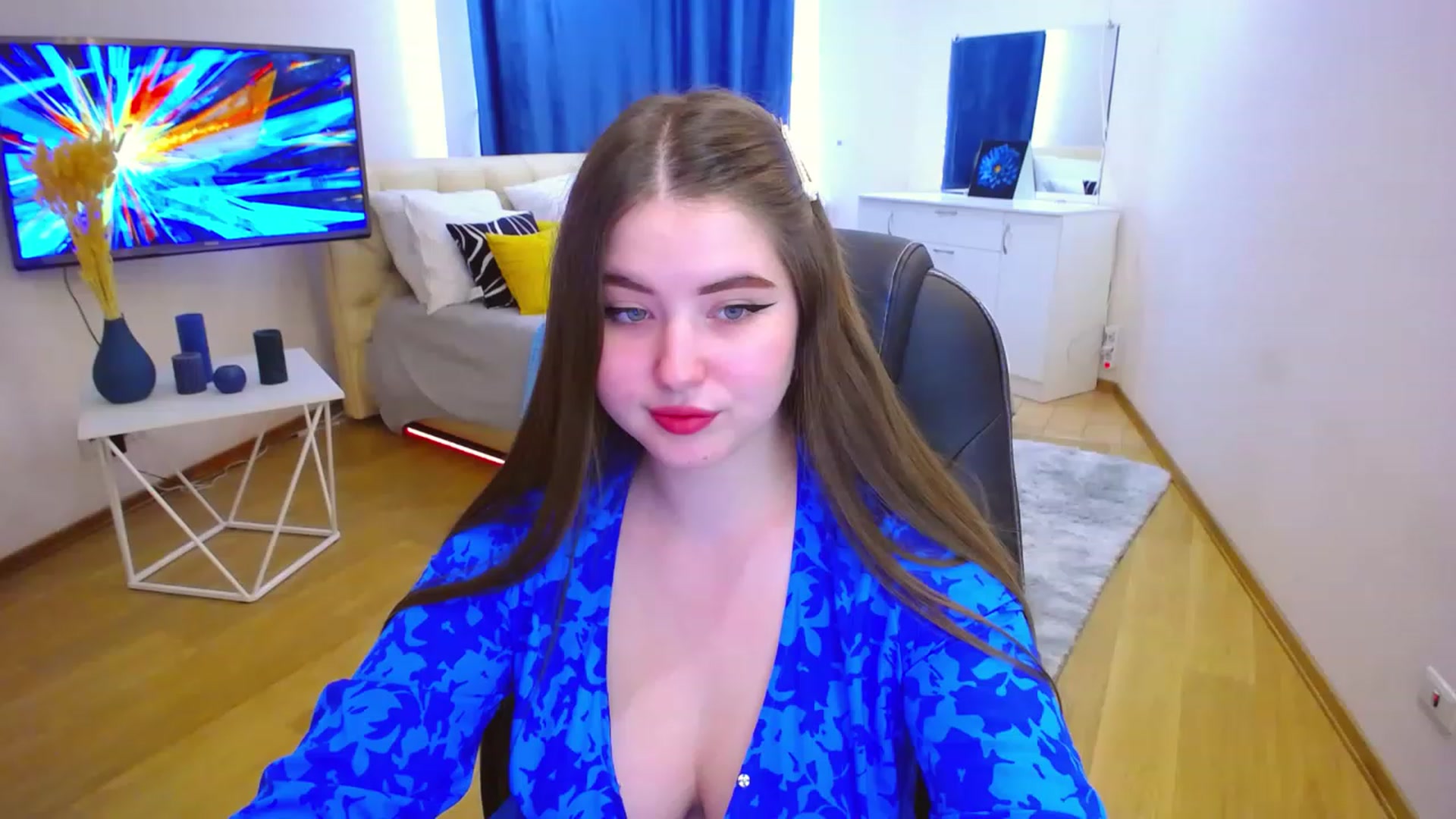 Gallery image thumbnail from AdmireMyEyes's myfreecams stream on, 06/29/2023, 12:45 image 1 of 20