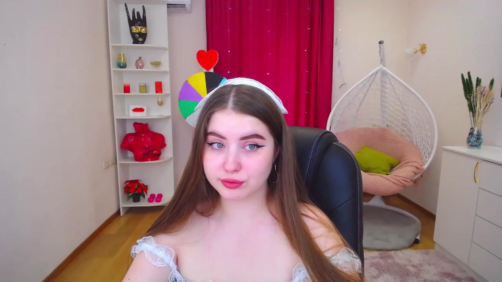 Gallery image thumbnail from AdmireMyEyes's myfreecams stream on, 07/03/2023, 09:52 image 7 of 20