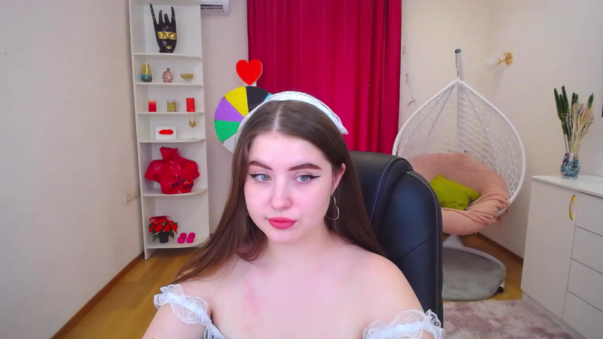 Gallery image thumbnail from AdmireMyEyes's myfreecams stream on, 07/03/2023, 09:52 image 1 of 20