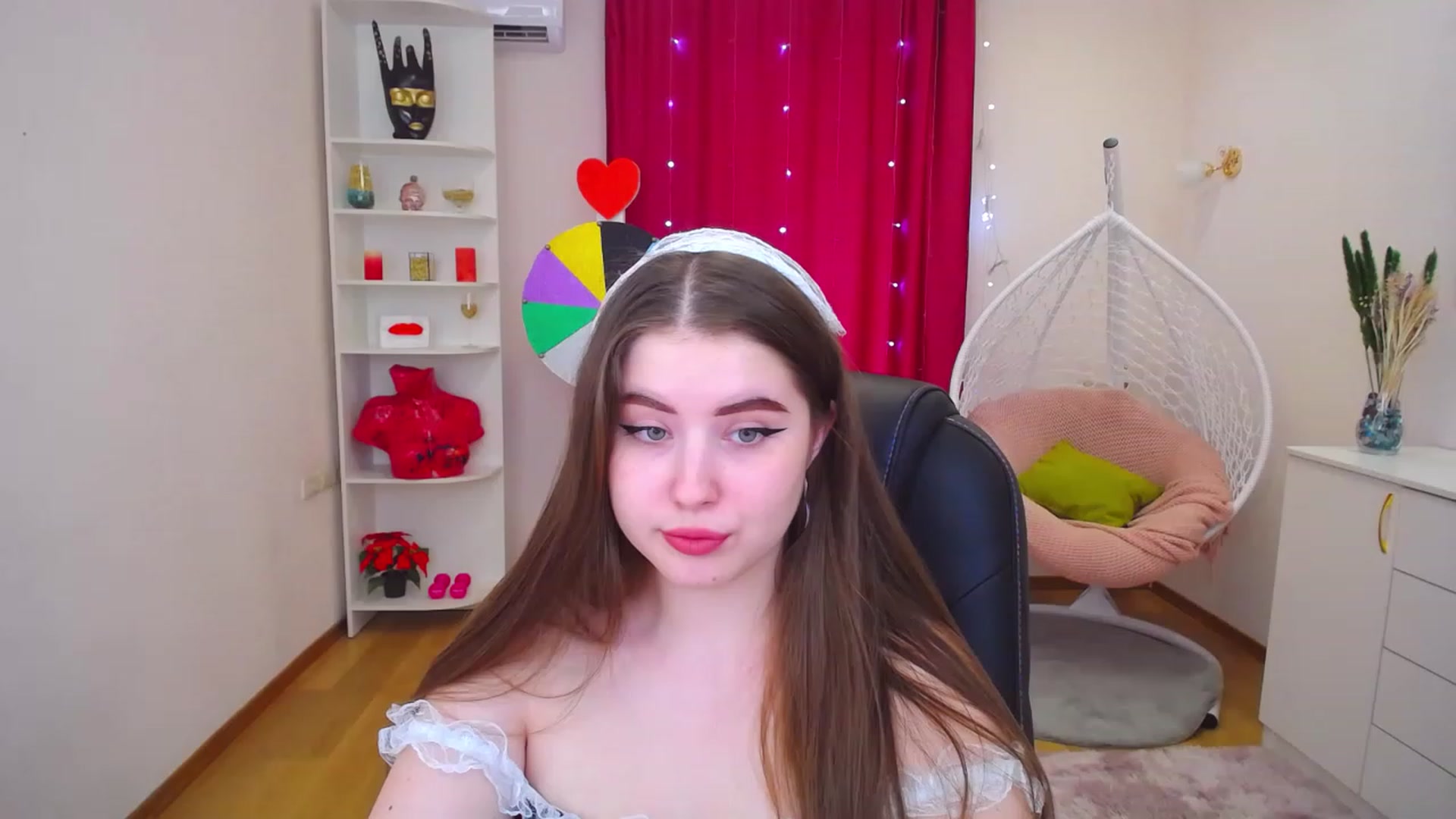 Gallery image thumbnail from AdmireMyEyes's myfreecams stream on, 07/03/2023, 09:52 image 20 of 20