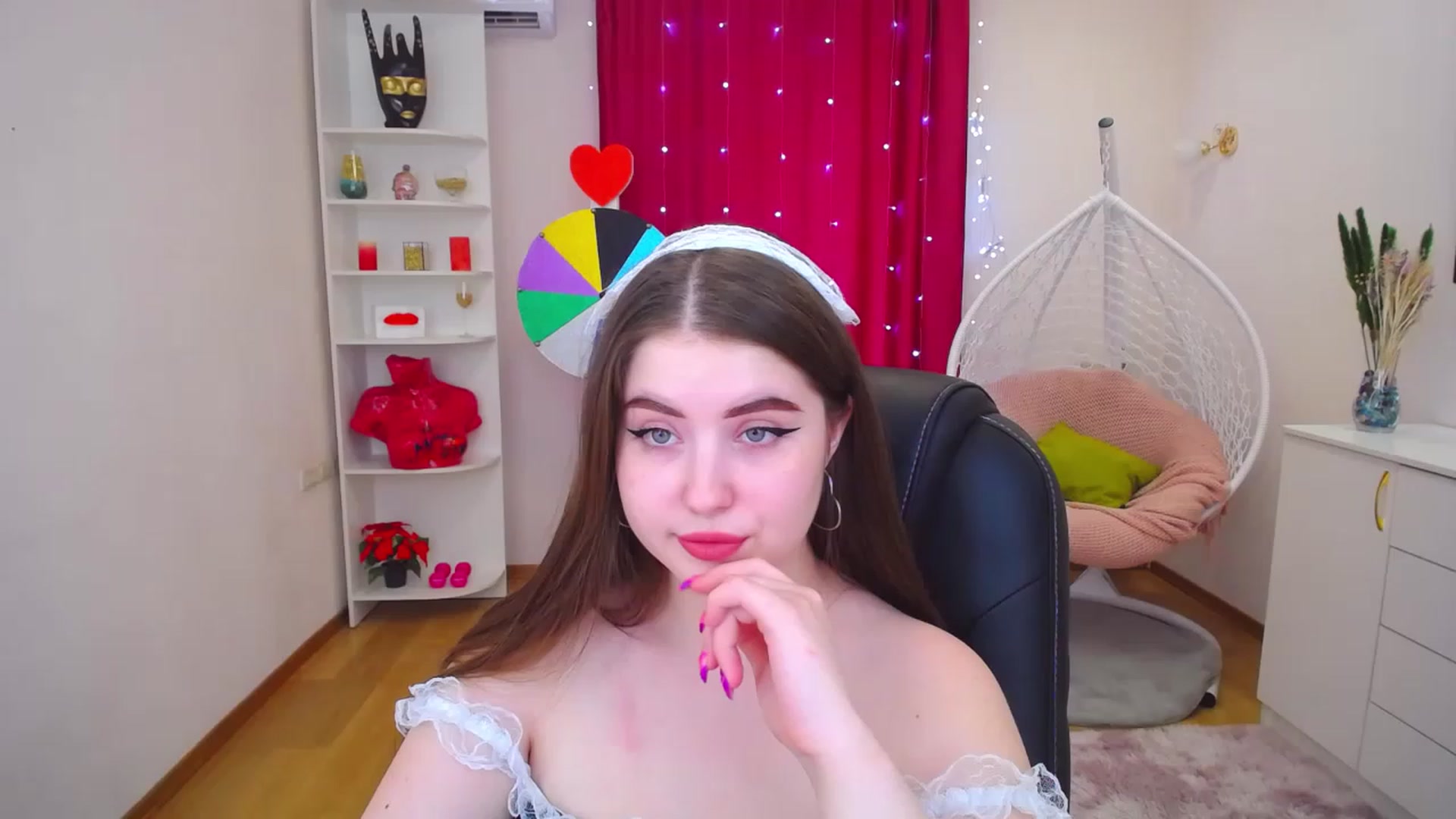 Gallery image thumbnail from AdmireMyEyes's myfreecams stream on, 07/03/2023, 09:52 image 2 of 20