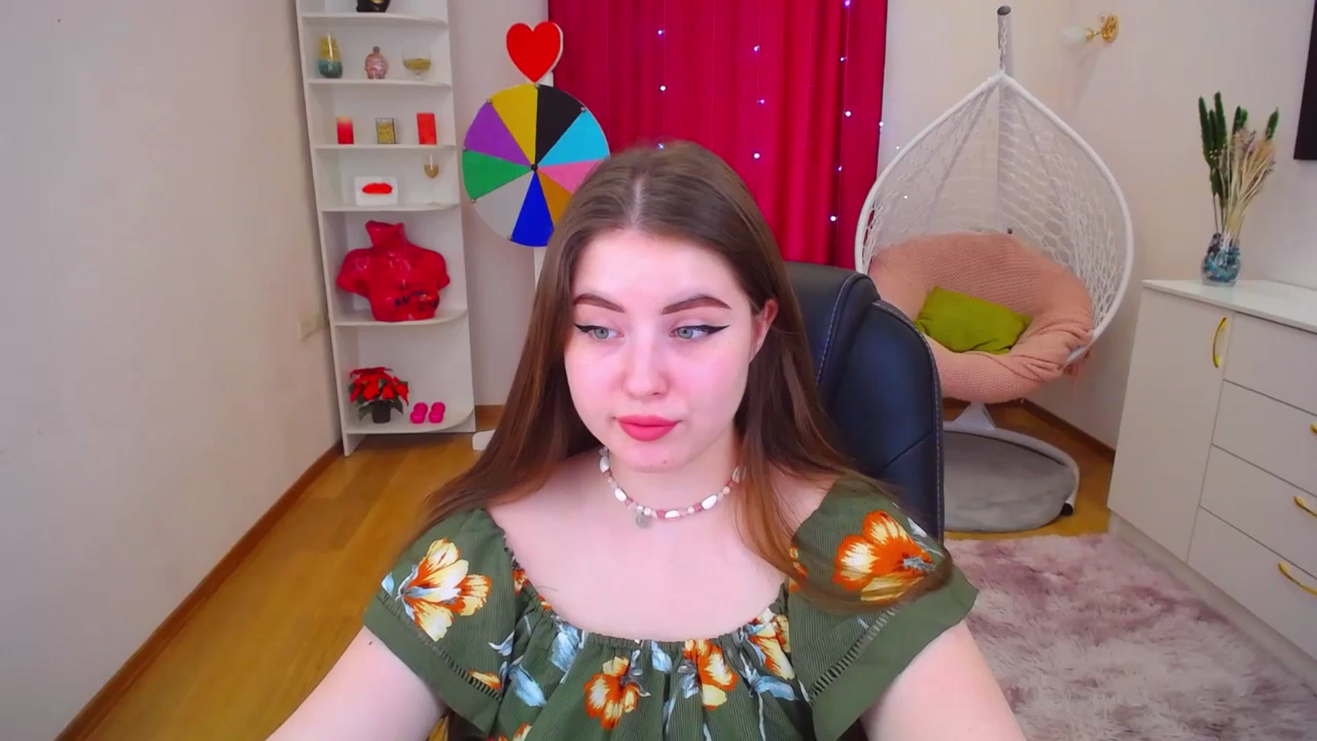 Gallery image thumbnail from AdmireMyEyes's myfreecams stream on, 07/06/2023, 07:05 image 8 of 20